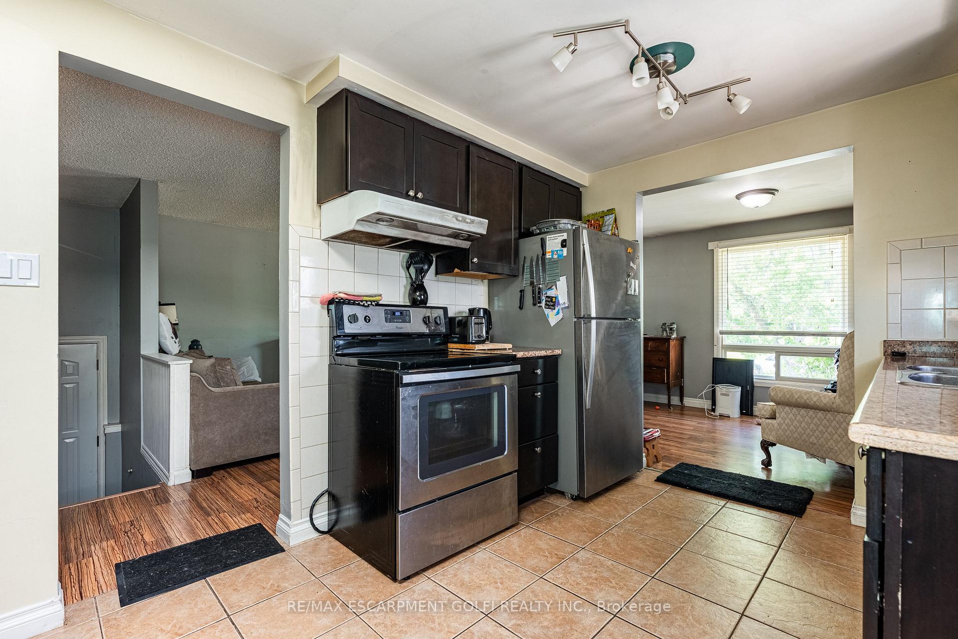 Photo 12 of 13 Keefer Road, Thorold, Confederation Heights — HOMEH