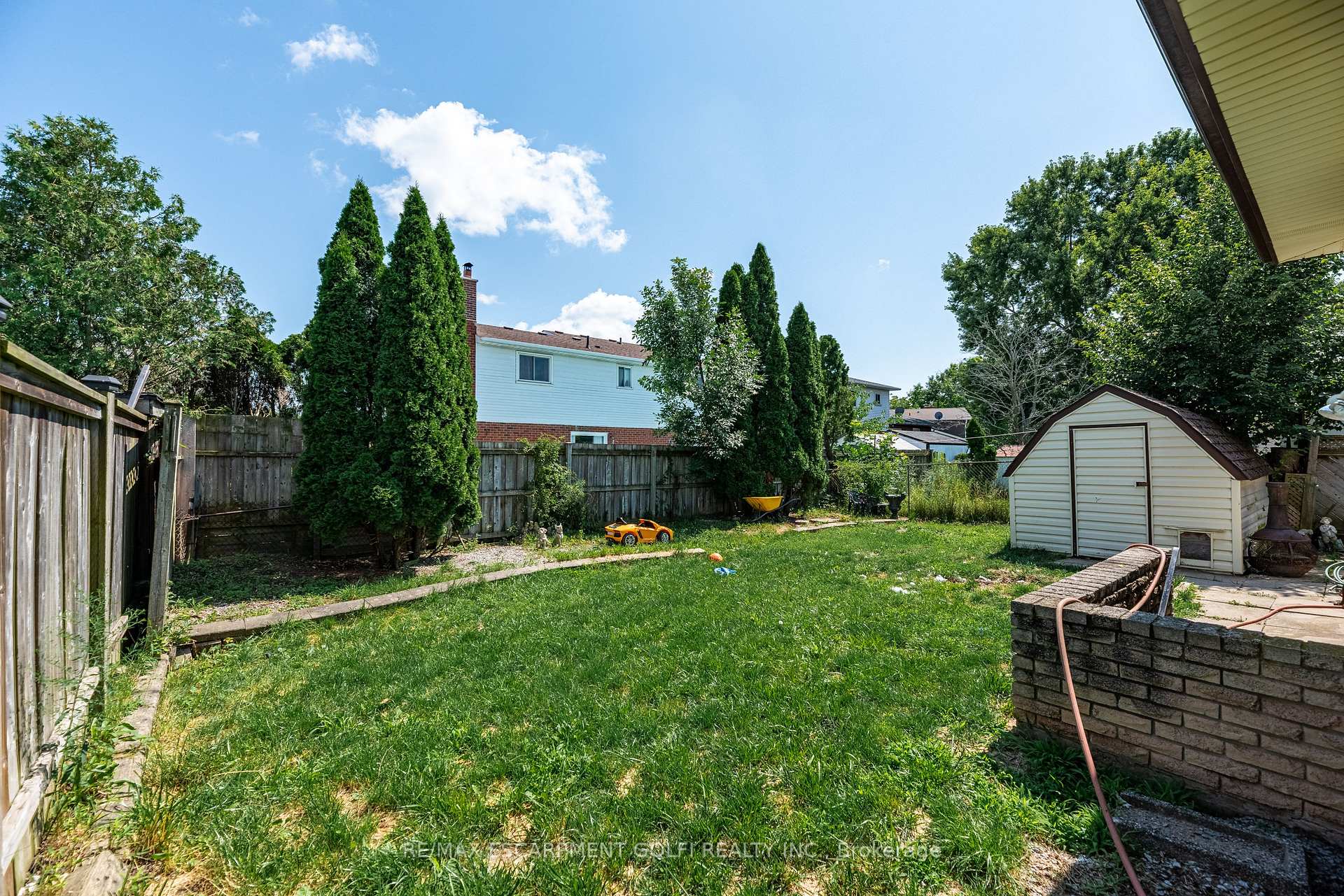 Photo 21 of 13 Keefer Road, Thorold, Confederation Heights — HOMEH