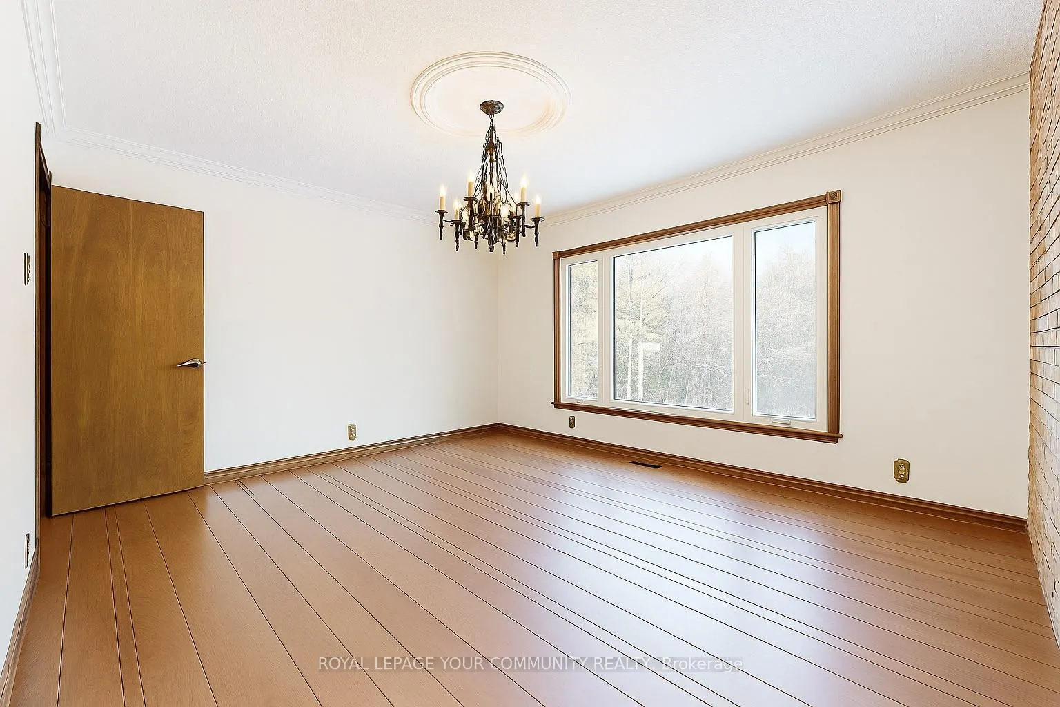 Photo 43 of 231 Ridge Road, Aurora, Aurora Estates — HOMEH