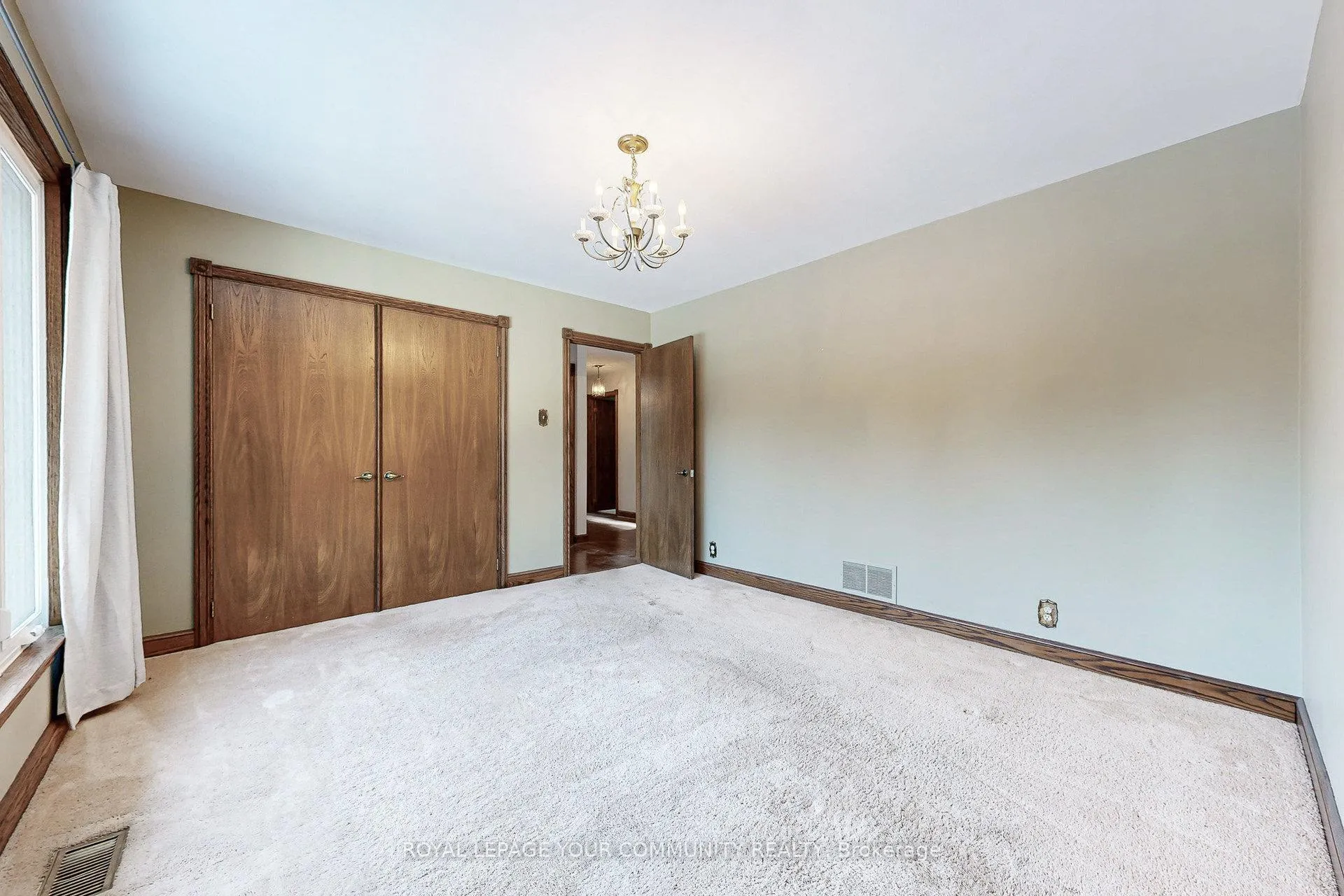 Photo 128 of 231 Ridge Road, Aurora, Aurora Estates — HOMEH