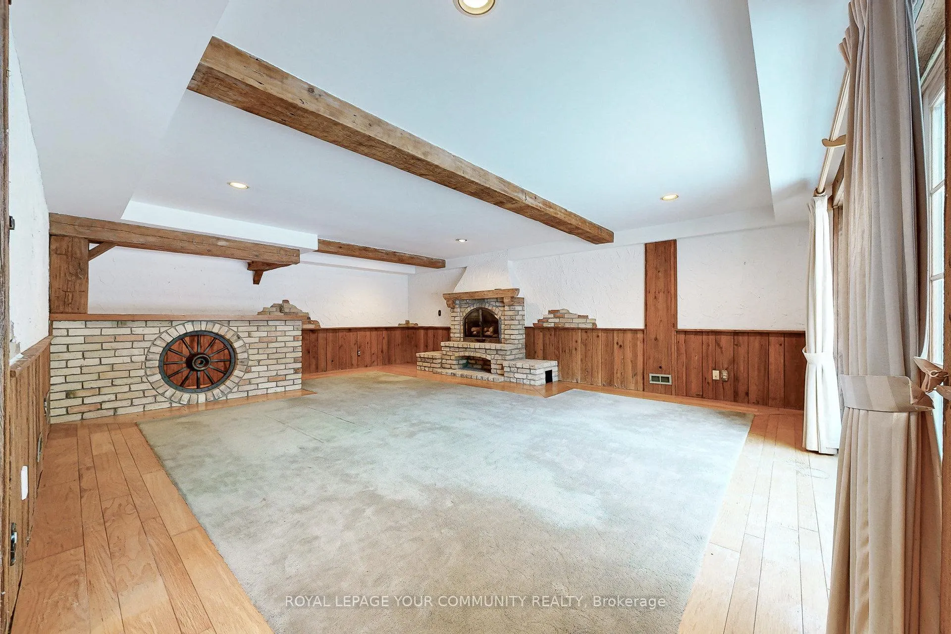 Photo 193 of 231 Ridge Road, Aurora, Aurora Estates — HOMEH