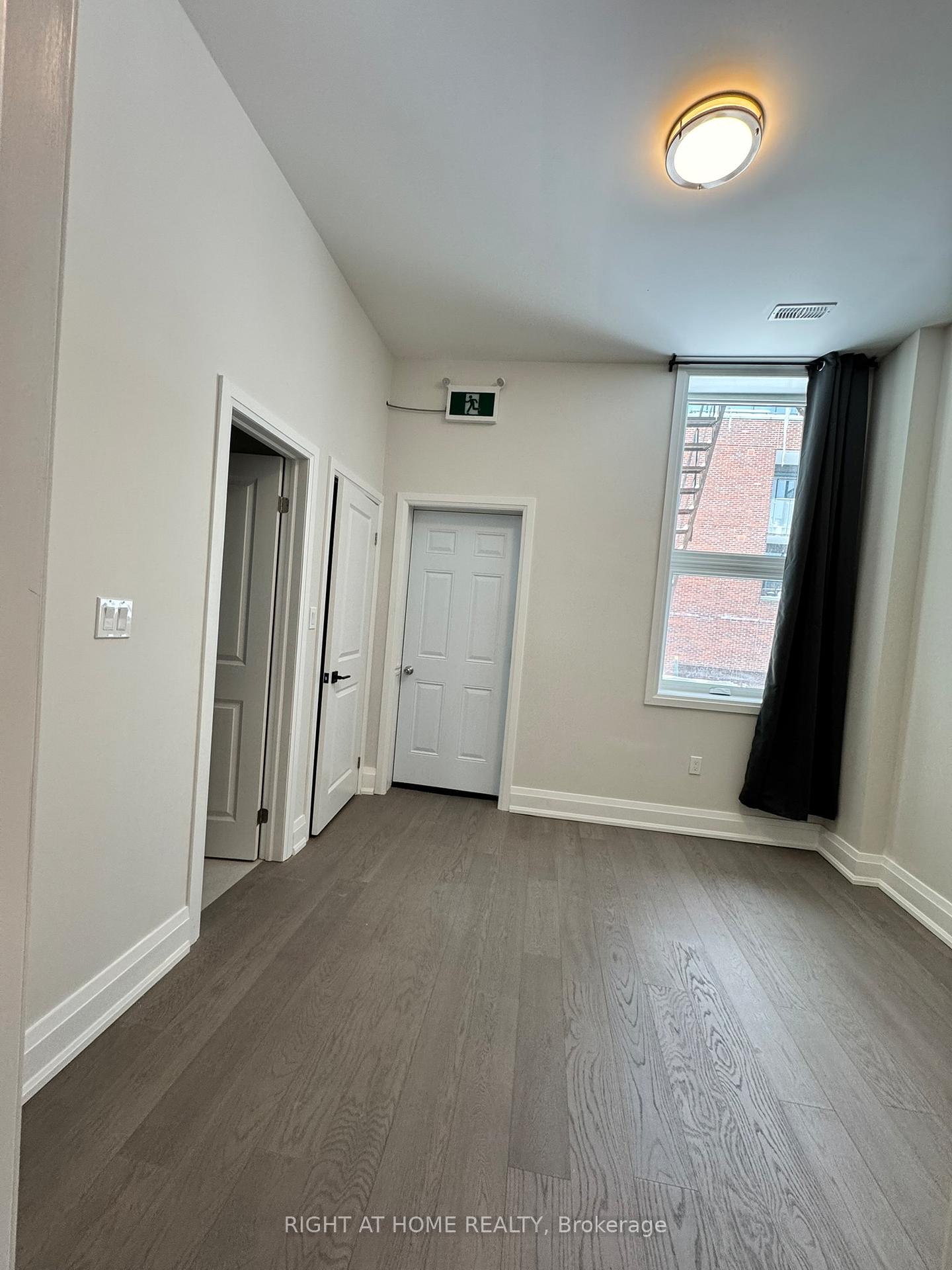 Photo 11 of Unit Lower, 592 Yonge Street, Toronto, Bay Street Corridor — HOMEH
