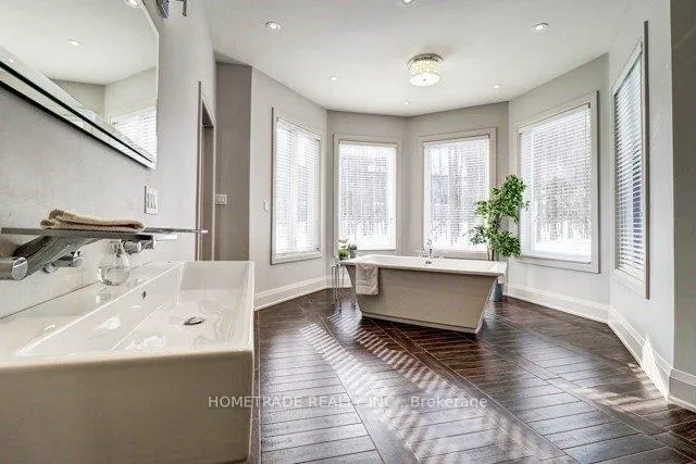 Photo 187 of 102 Hemlock Court, Blue Mountains — HOMEH