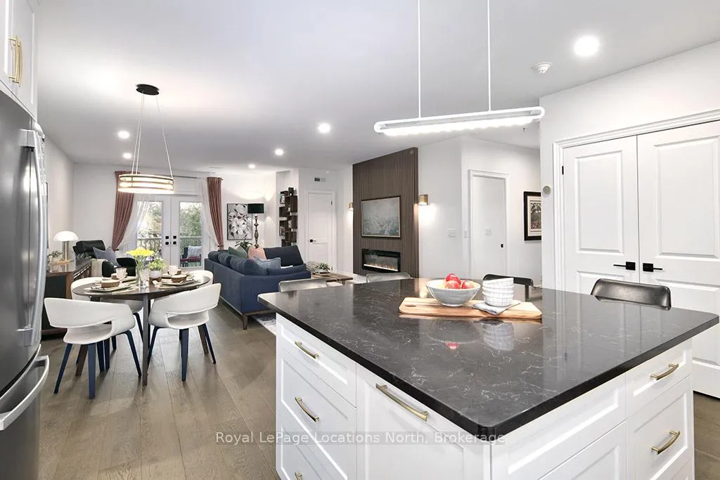 Photo 5 of Unit 207, 25 Beaver Street S, Blue Mountains — HOMEH