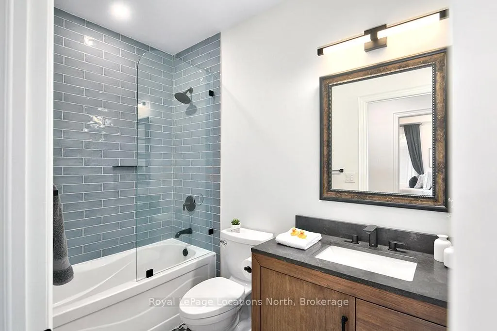 Photo 17 of Unit 207, 25 Beaver Street S, Blue Mountains — HOMEH