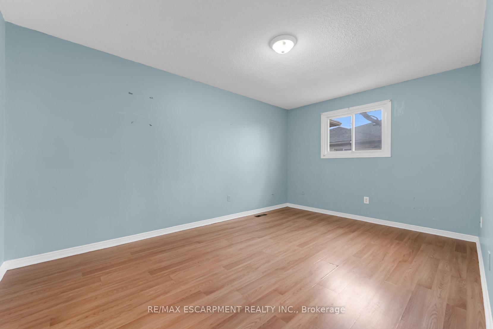 Photo 12 of 67 Summers Drive, Thorold, Confederation Heights — HOMEH