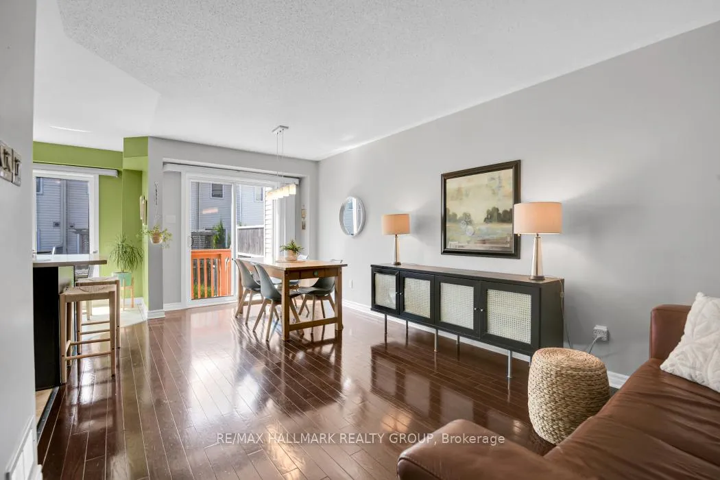 Photo 32 of 86 Indigo Street, Ottawa, Beacon Hill South — HOMEH