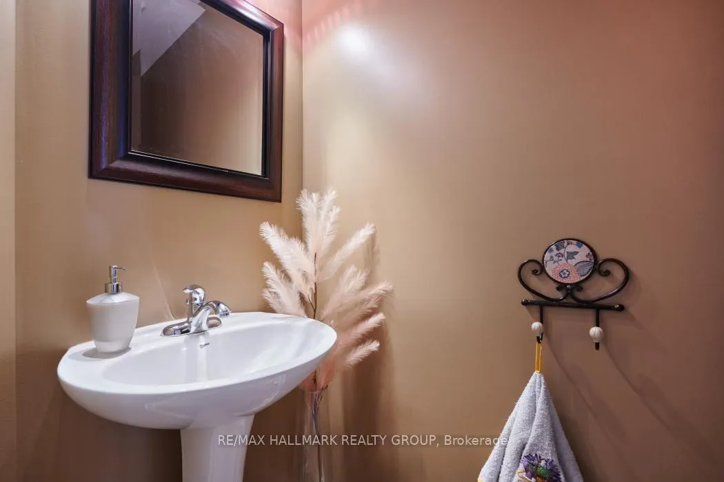 Photo 118 of 86 Indigo Street, Ottawa, Beacon Hill South — HOMEH