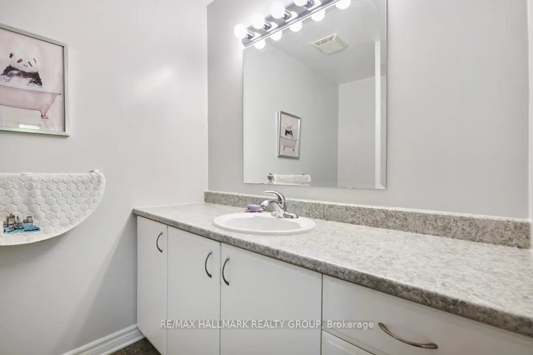 Photo 205 of 86 Indigo Street, Ottawa, Beacon Hill South — HOMEH