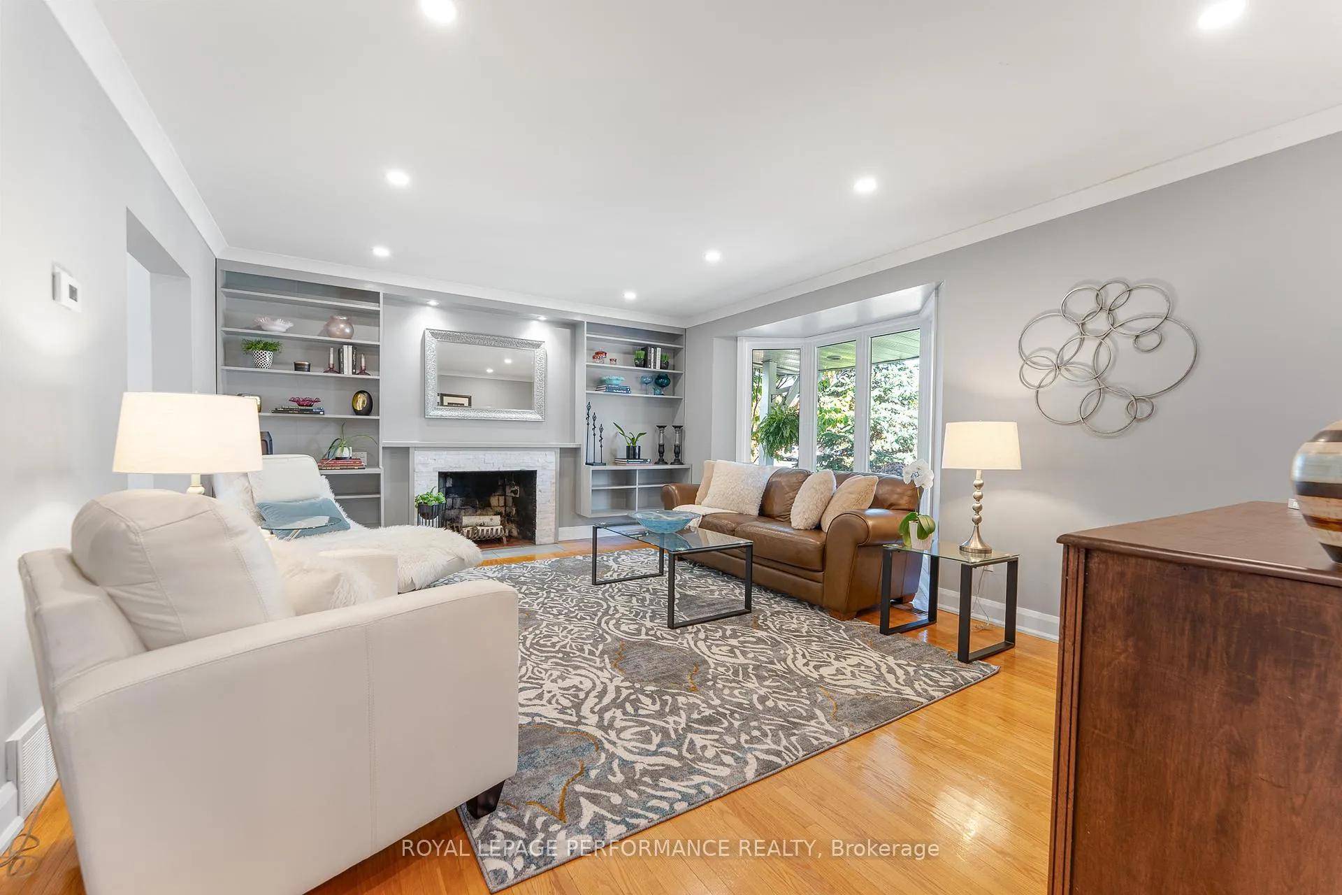 Photo 8 of 3026 Southmore Drive E, Ottawa, Riverside Park South — HOMEH