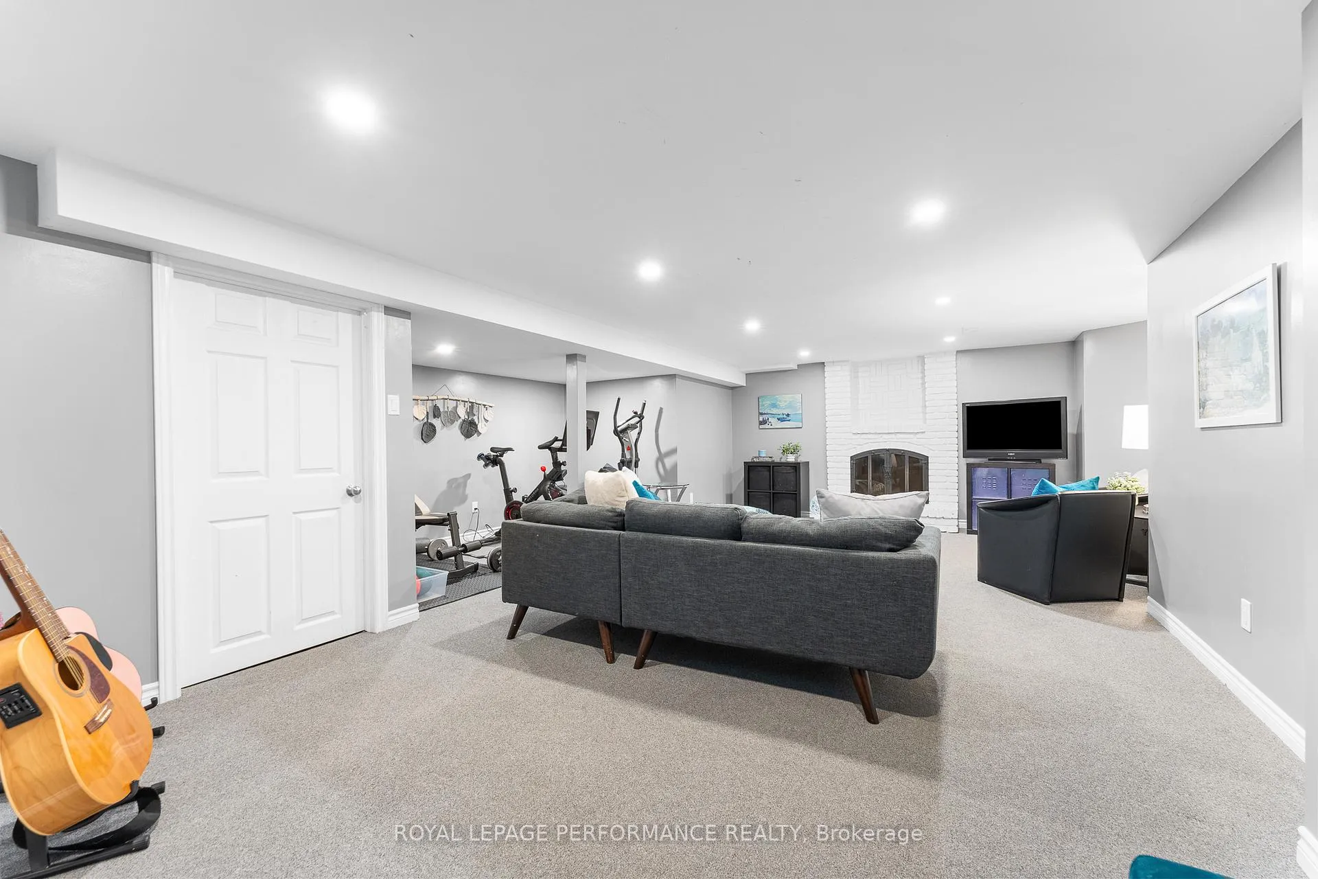 Photo 37 of 3026 Southmore Drive E, Ottawa, Riverside Park South — HOMEH