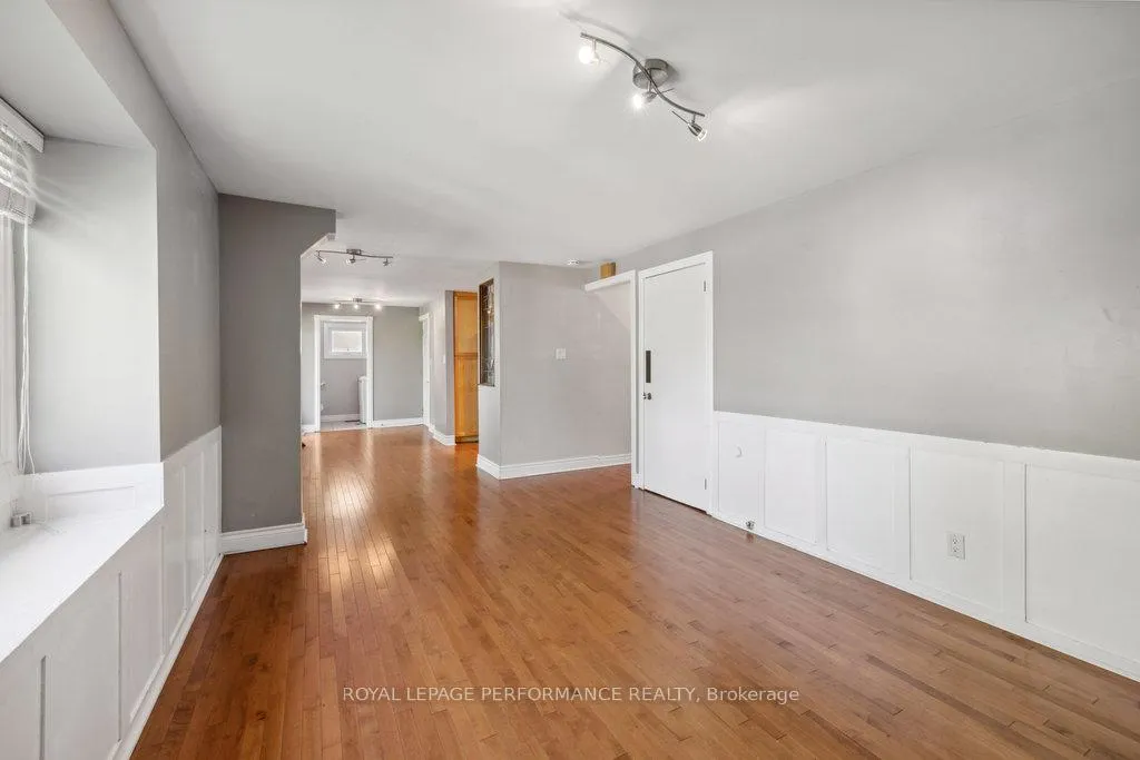 Photo 28 of 2045 Deerhurst Court, Ottawa, Beacon Hill North — HOMEH