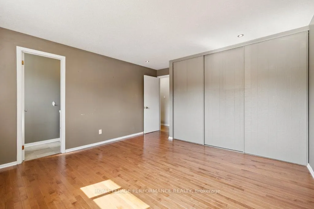 Photo 36 of 2045 Deerhurst Court, Ottawa, Beacon Hill North — HOMEH