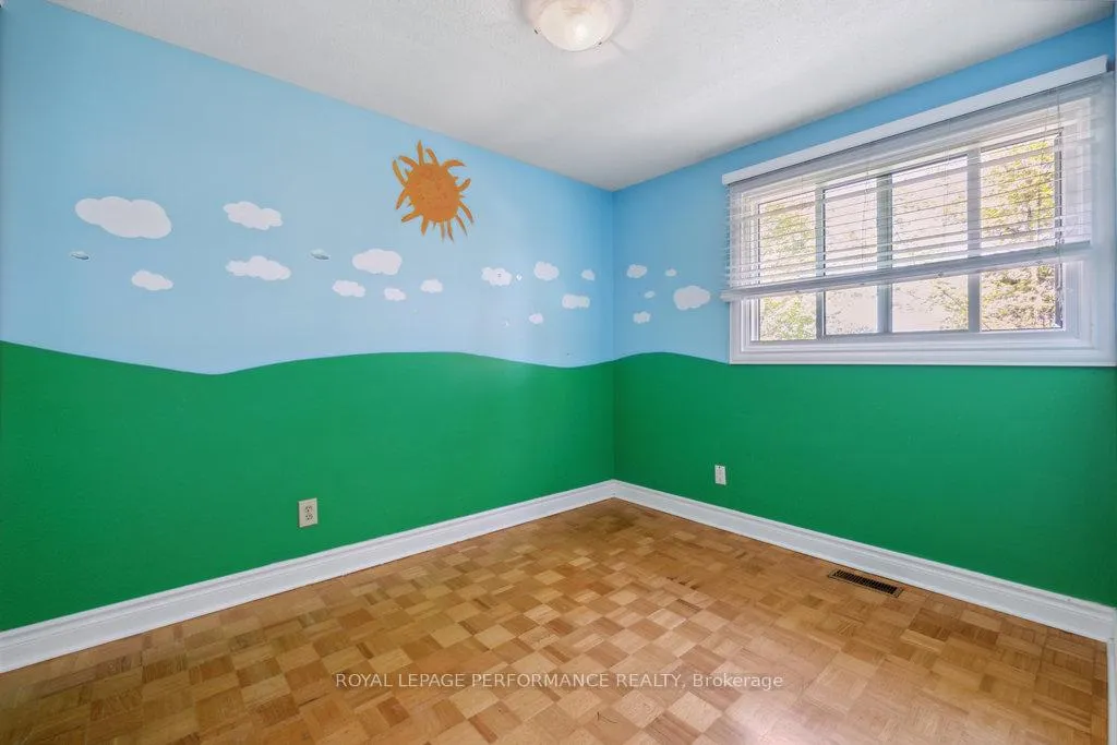 Photo 41 of 2045 Deerhurst Court, Ottawa, Beacon Hill North — HOMEH
