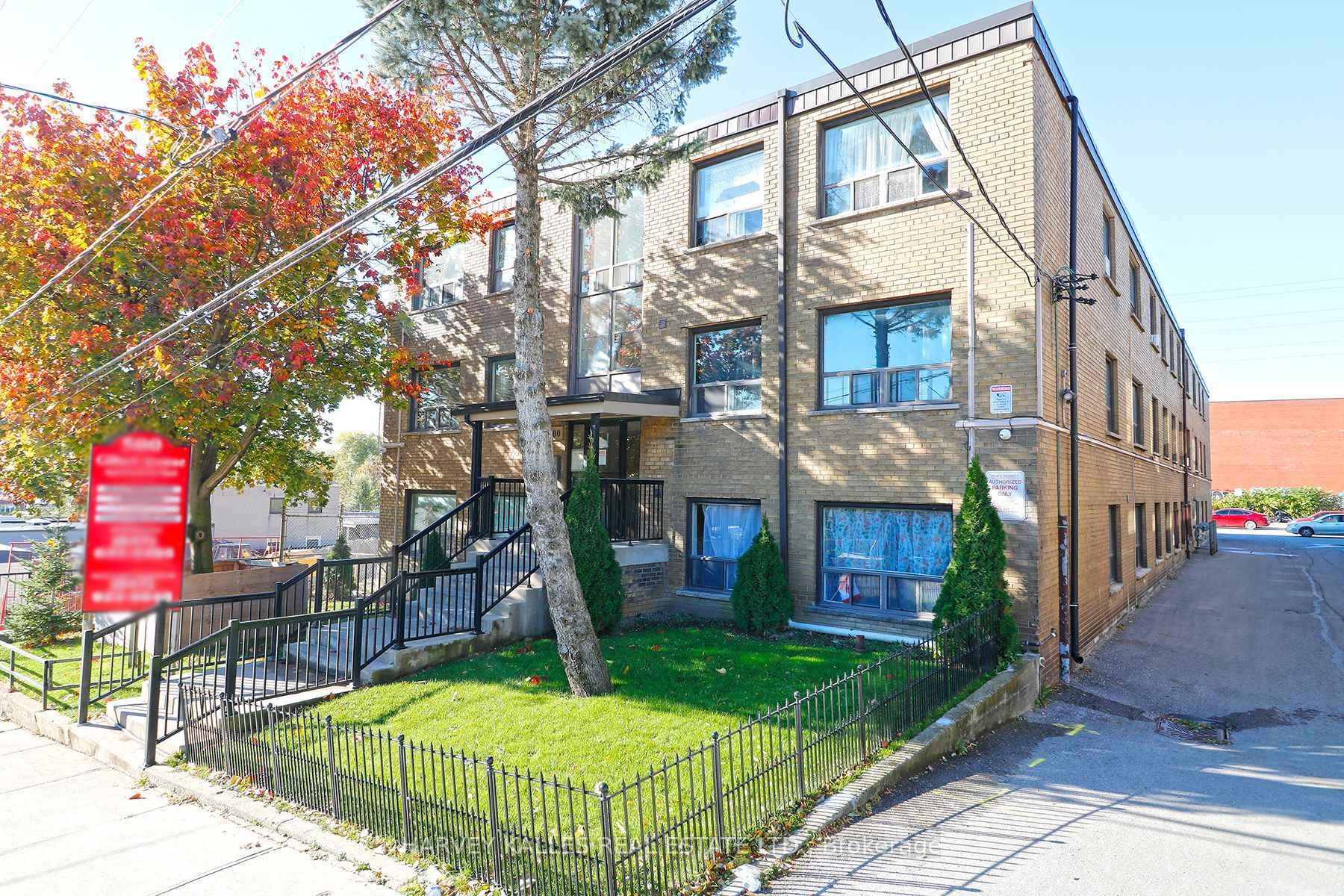 Photo 20 of Unit 308, 500 Gilbert Avenue, Toronto, Caledonia-Fairbank — HOMEH