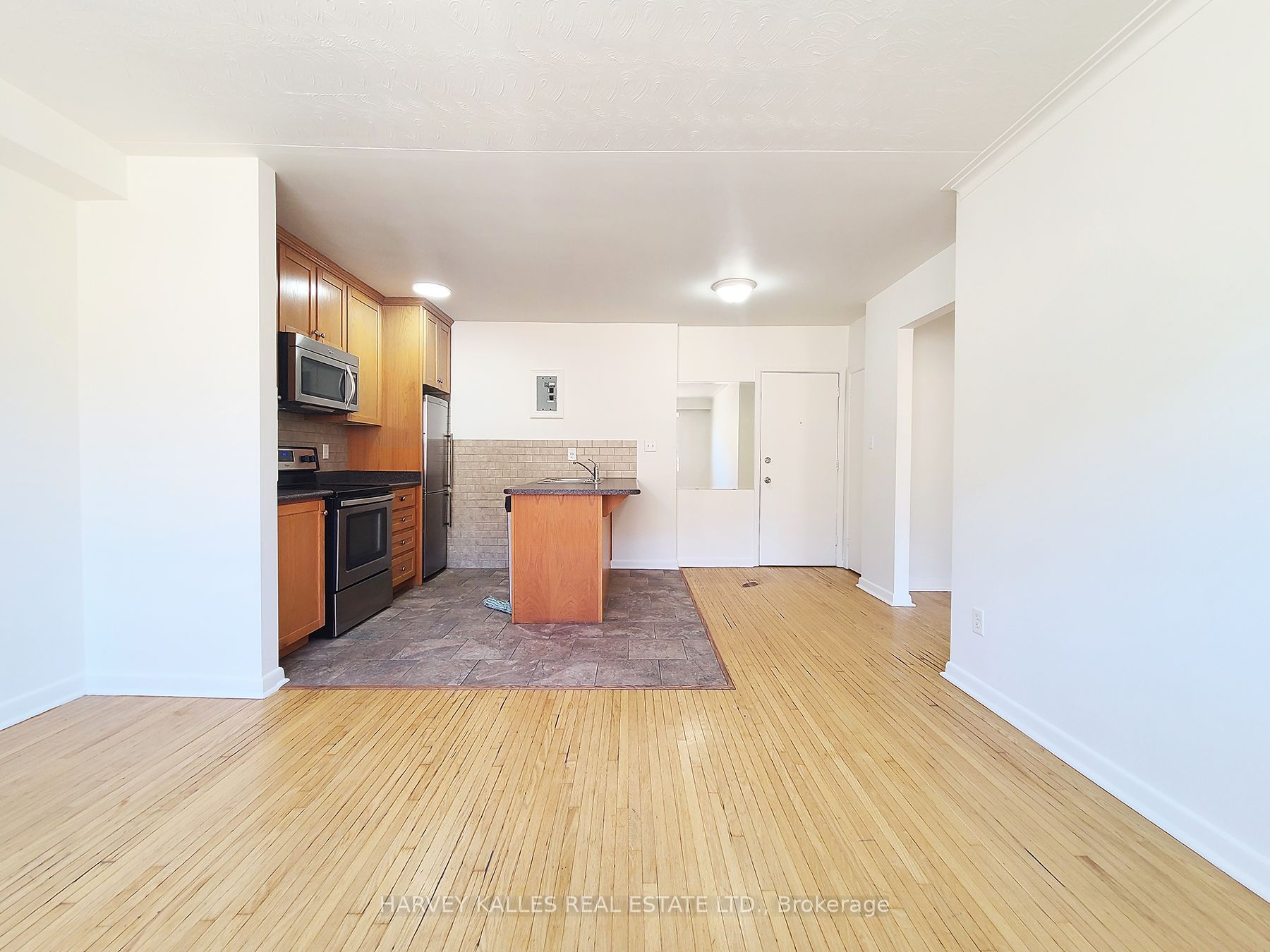 Photo 26 of Unit 308, 500 Gilbert Avenue, Toronto, Caledonia-Fairbank — HOMEH