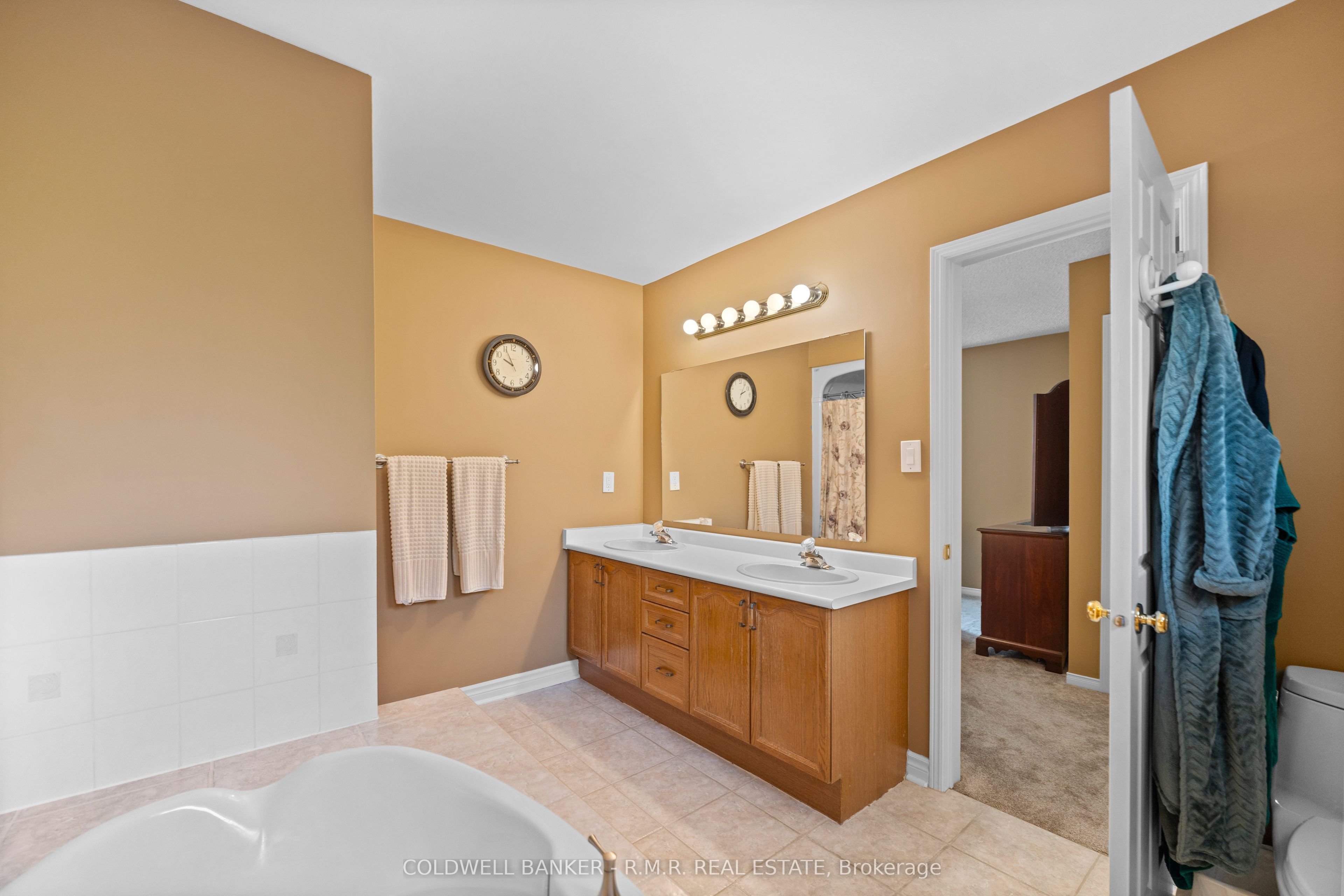 Photo 61 of 81 Willowbrook Drive, Whitby, Pringle Creek — HOMEH