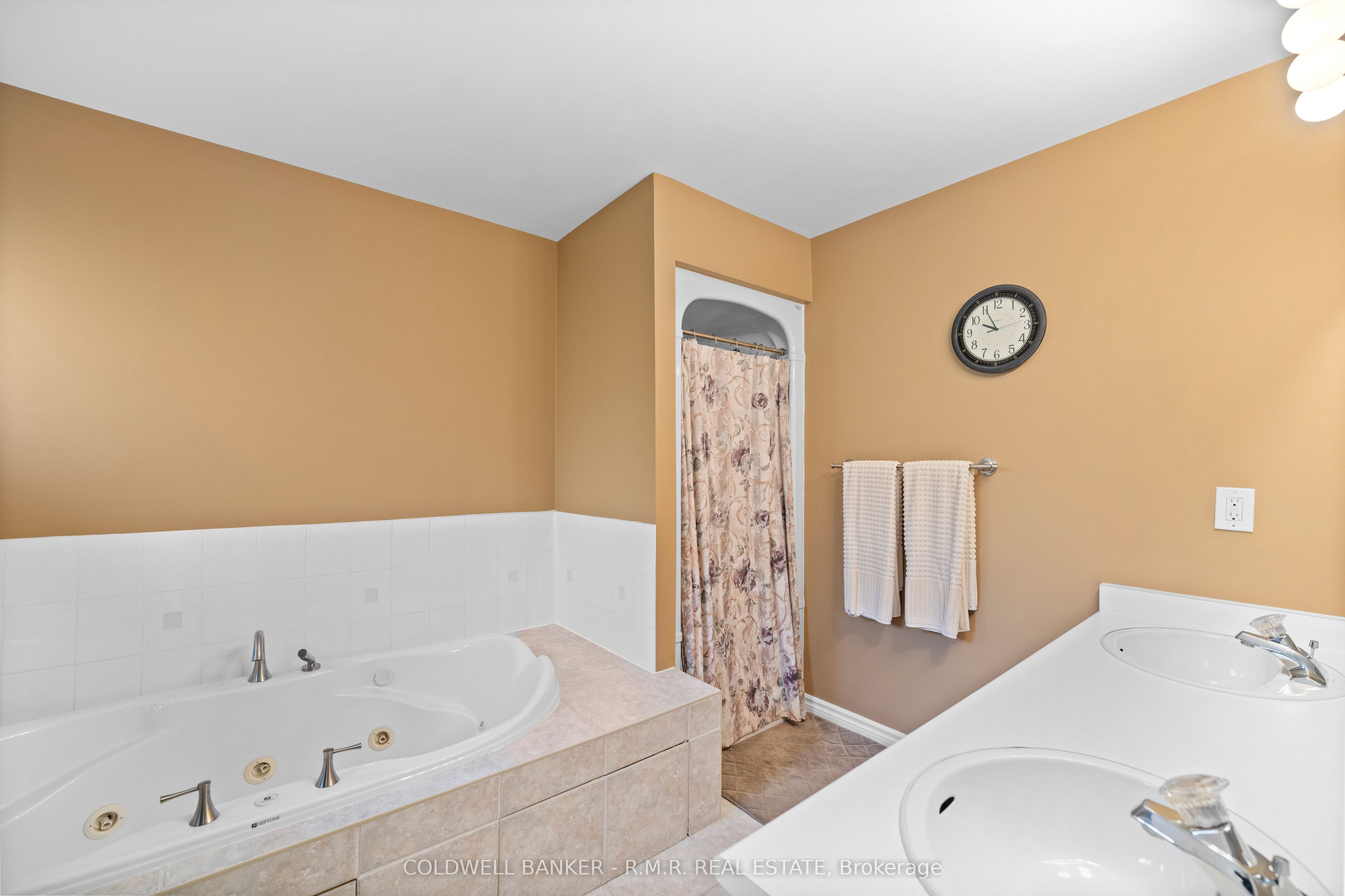 Photo 62 of 81 Willowbrook Drive, Whitby, Pringle Creek — HOMEH