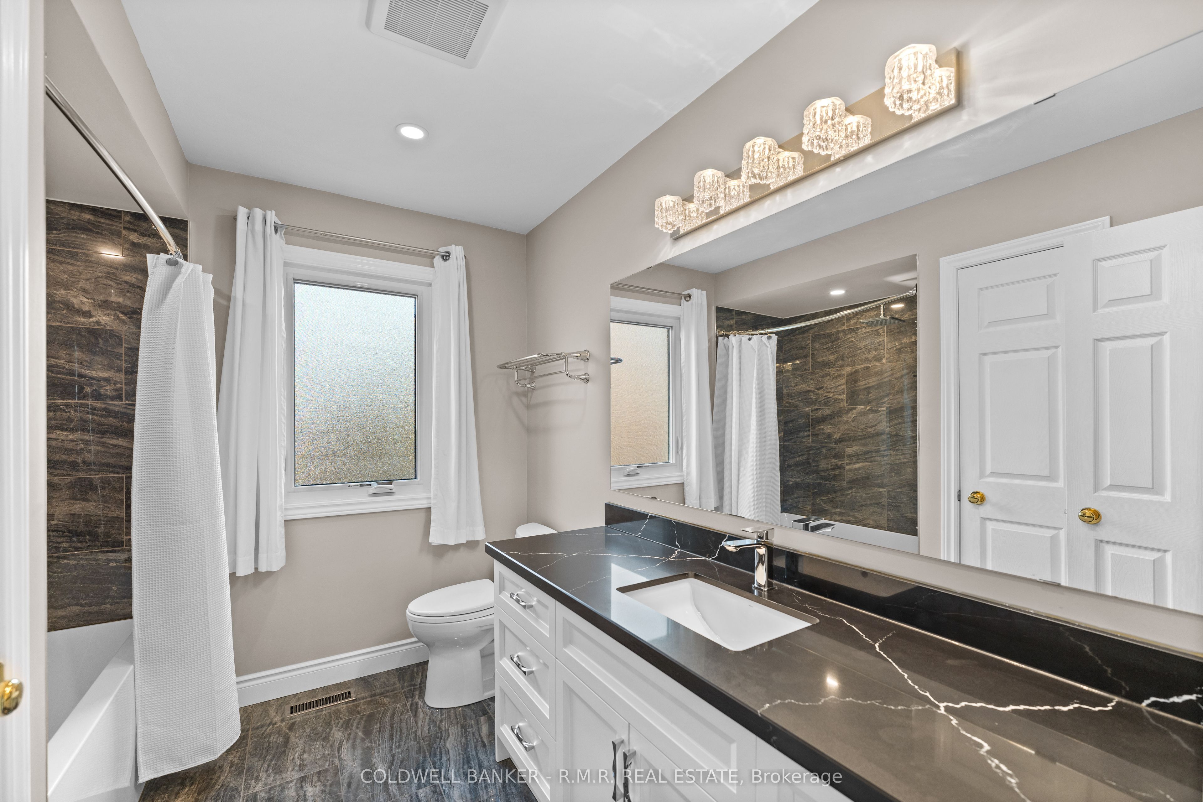 Photo 65 of 81 Willowbrook Drive, Whitby, Pringle Creek — HOMEH