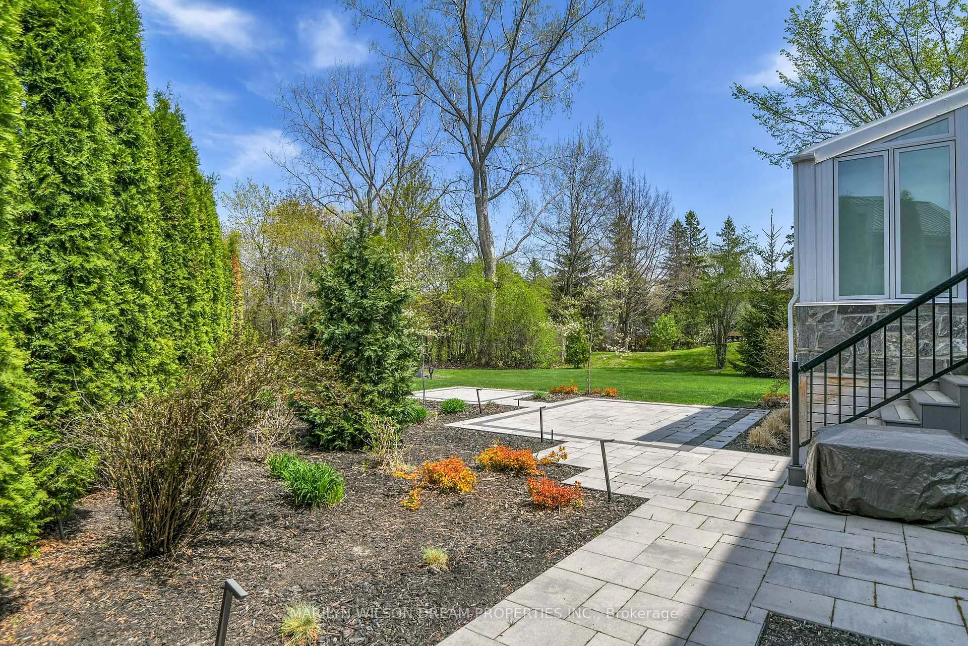 Photo 6 of 49 Rebecca Crescent, Ottawa, Rothwell Heights — HOMEH