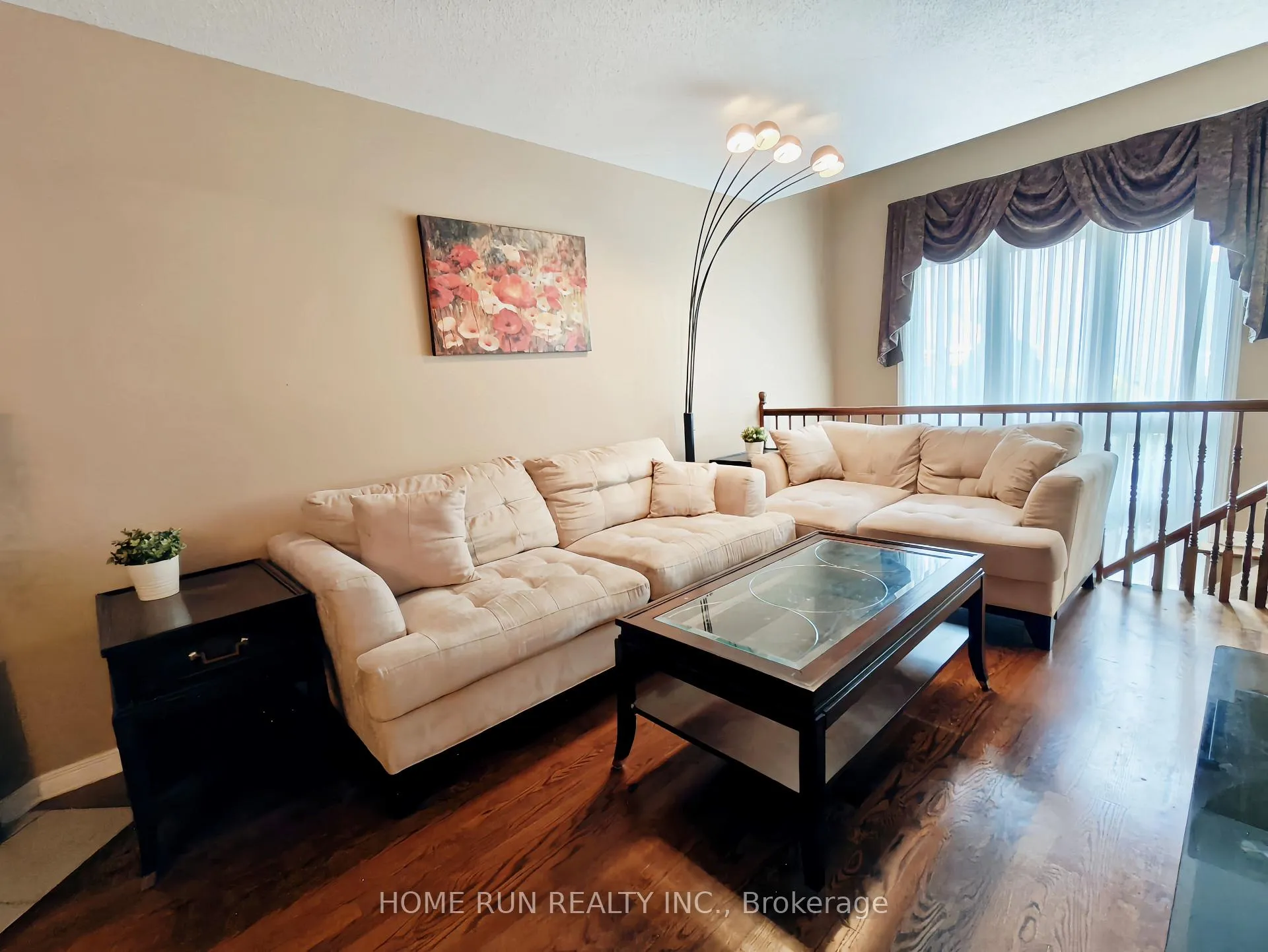 Photo 8 of Unit Unit 7, 221 Station Boulevard, Ottawa, Riverview Park — HOMEH