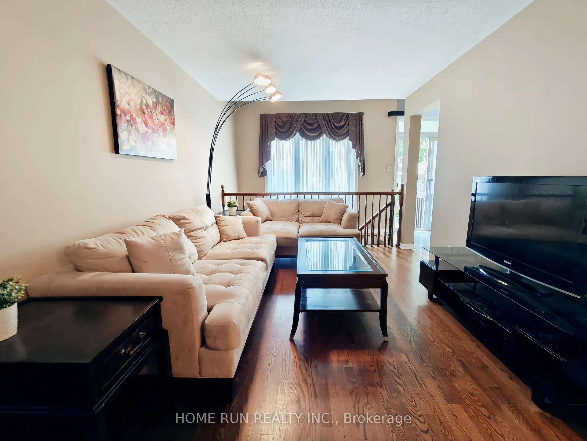 Photo 9 of Unit Unit 7, 221 Station Boulevard, Ottawa, Riverview Park — HOMEH