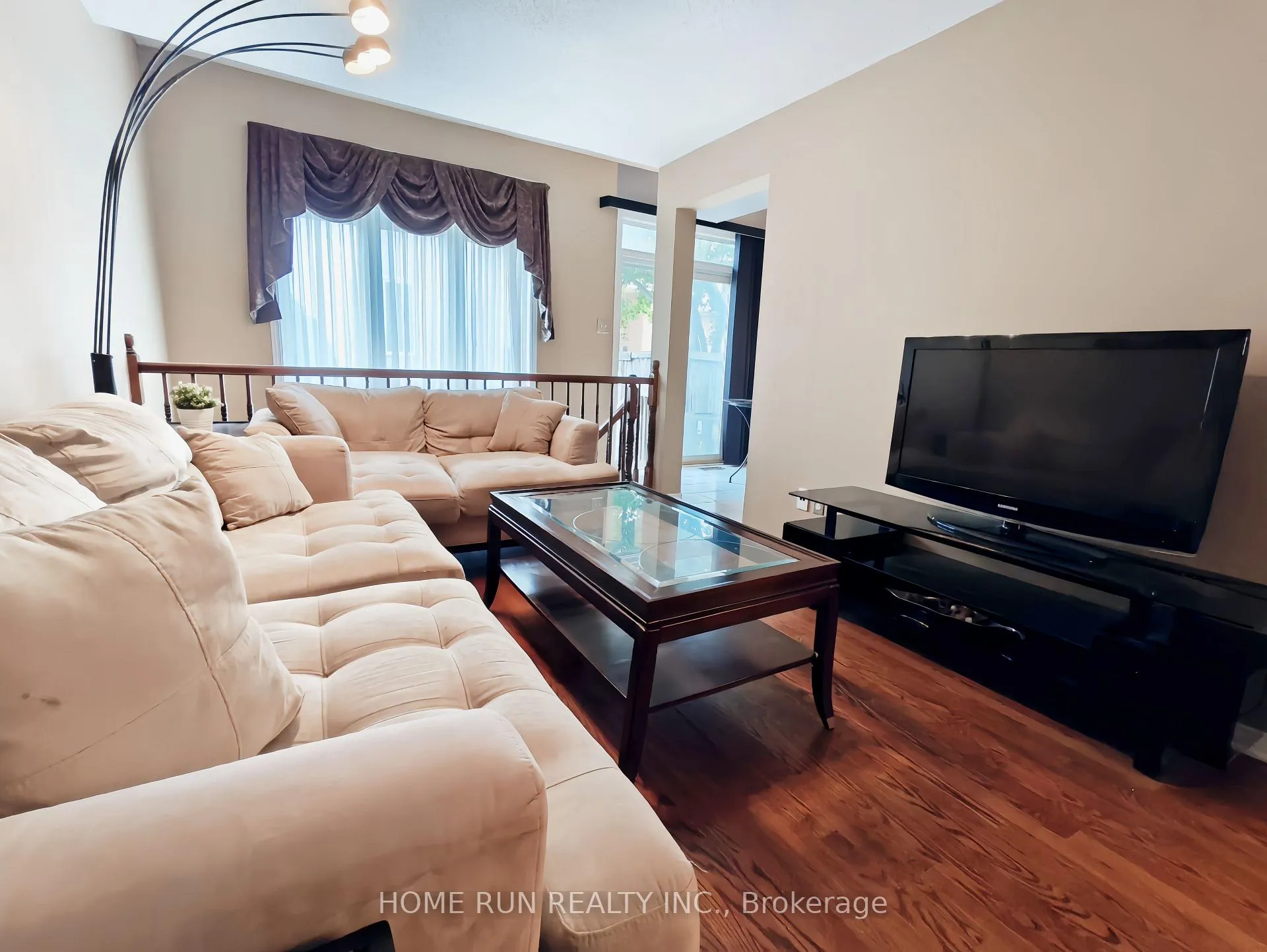 Photo 10 of Unit Unit 7, 221 Station Boulevard, Ottawa, Riverview Park — HOMEH