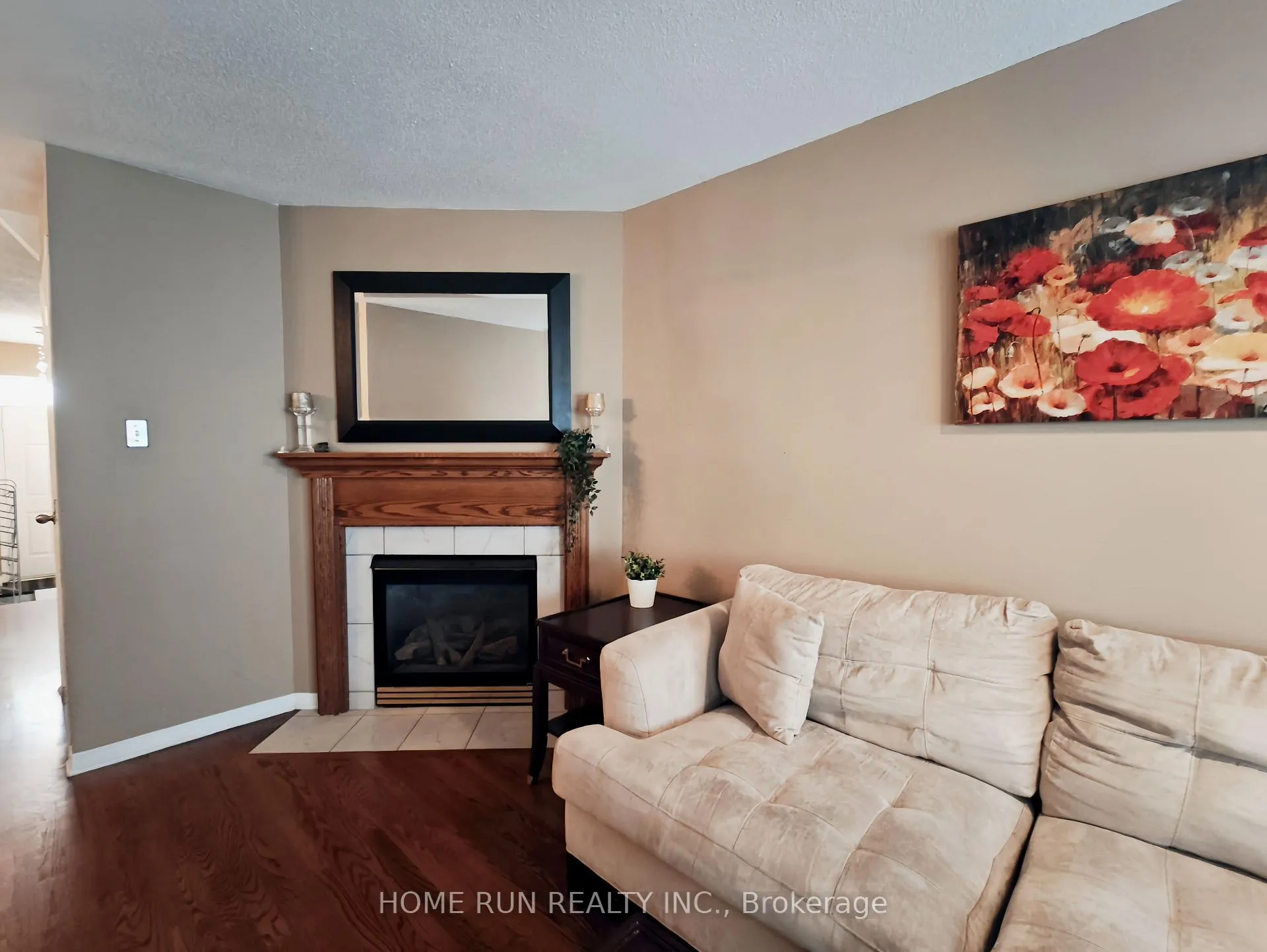 Photo 12 of Unit Unit 7, 221 Station Boulevard, Ottawa, Riverview Park — HOMEH