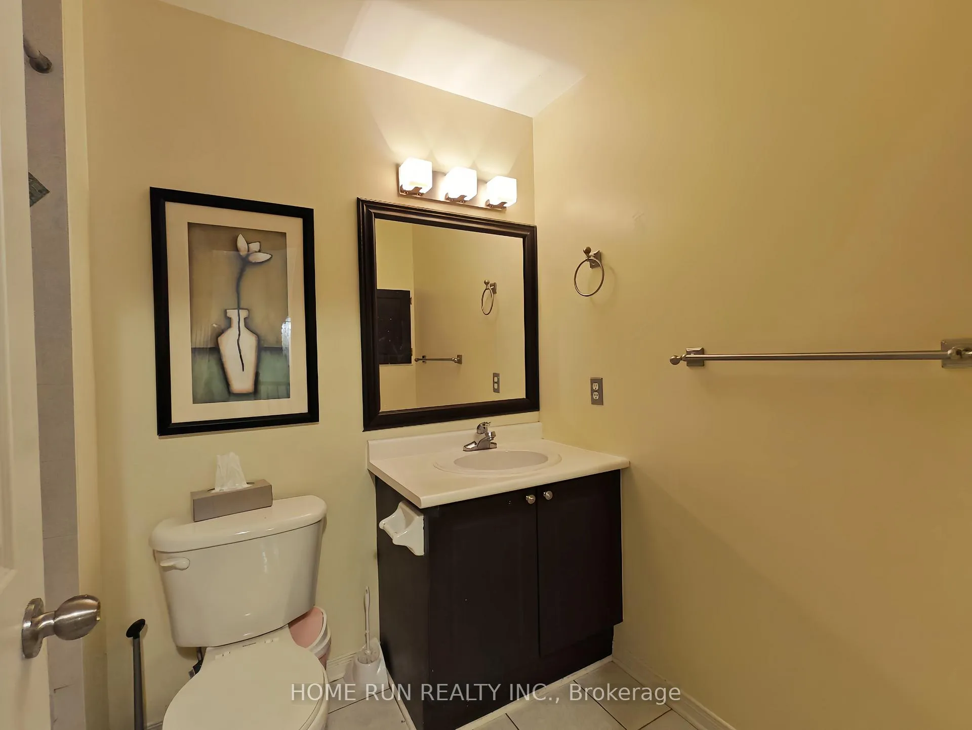 Photo 37 of Unit Unit 7, 221 Station Boulevard, Ottawa, Riverview Park — HOMEH