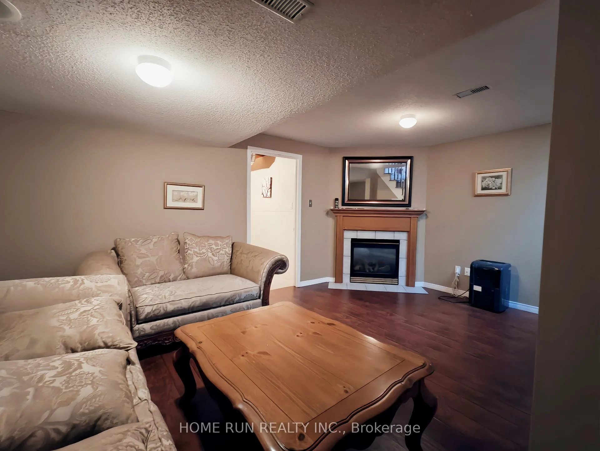 Photo 40 of Unit Unit 7, 221 Station Boulevard, Ottawa, Riverview Park — HOMEH