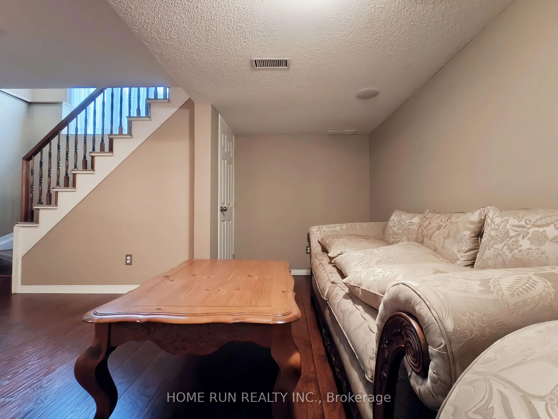 Photo 42 of Unit Unit 7, 221 Station Boulevard, Ottawa, Riverview Park — HOMEH