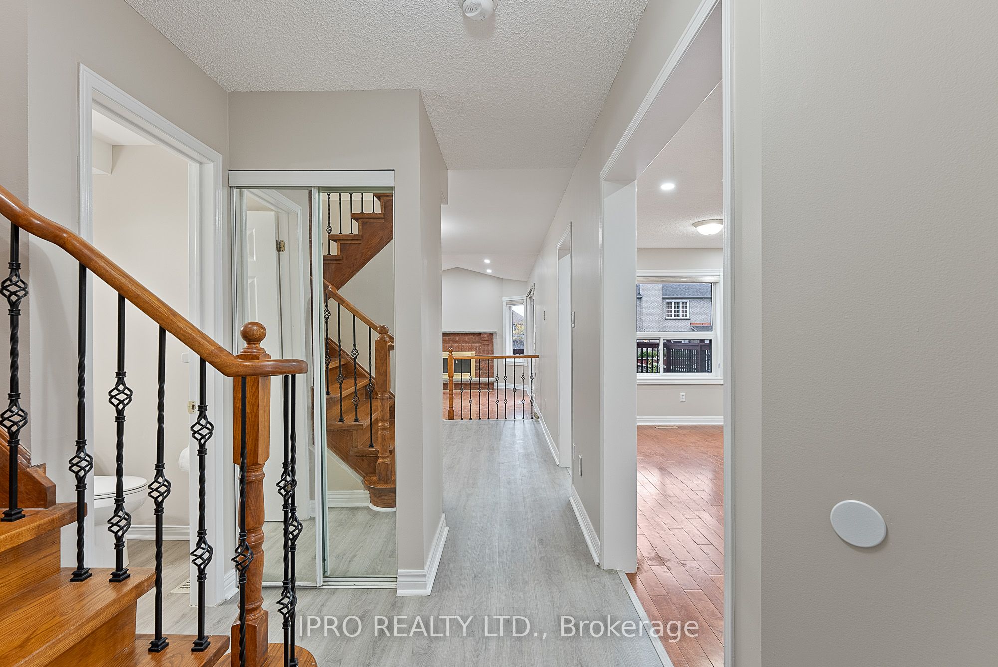 Photo 44 of 44 Bighorn Crescent, Brampton, Sandringham-Wellington — HOMEH