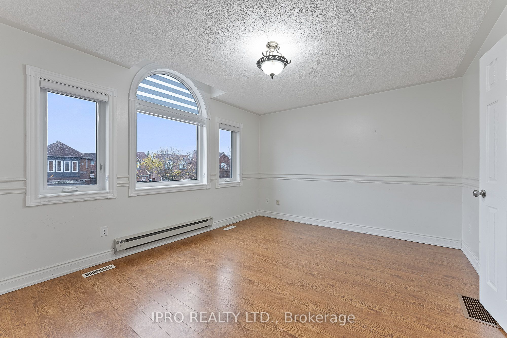 Photo 66 of 44 Bighorn Crescent, Brampton, Sandringham-Wellington — HOMEH