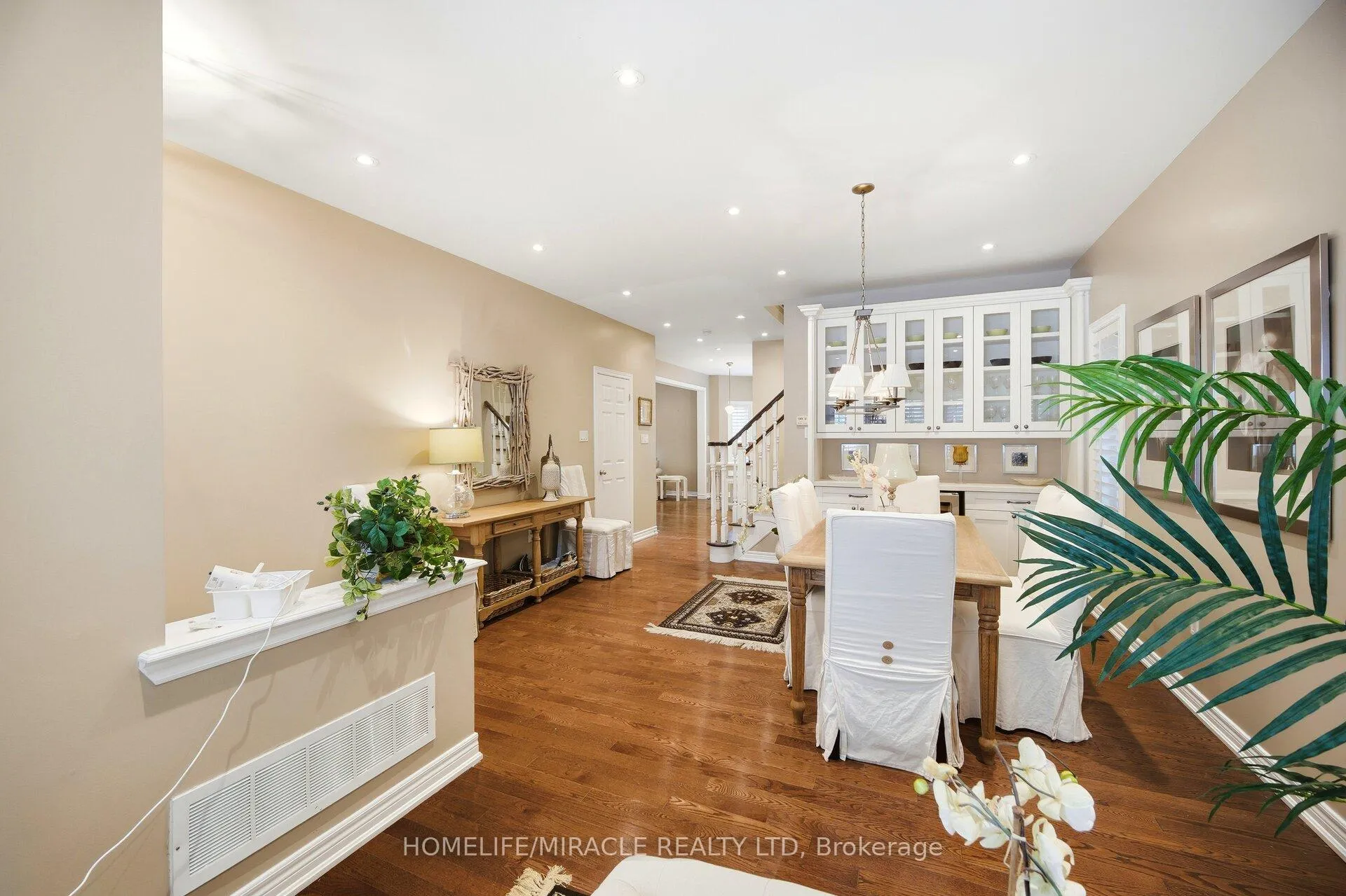 Photo 8 of 3 Galea Drive, Ajax, Central East — HOMEH