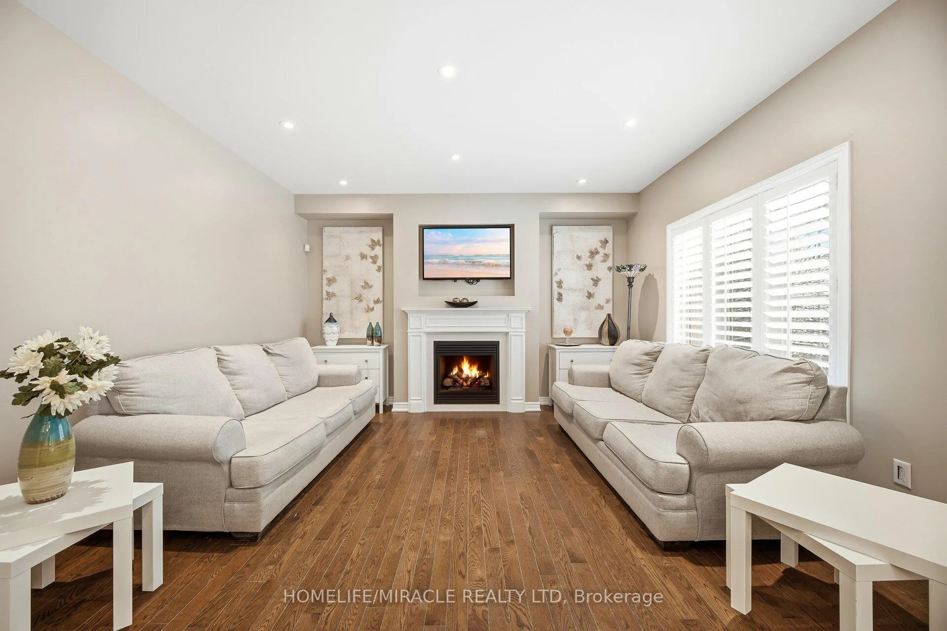 Photo 13 of 3 Galea Drive, Ajax, Central East — HOMEH