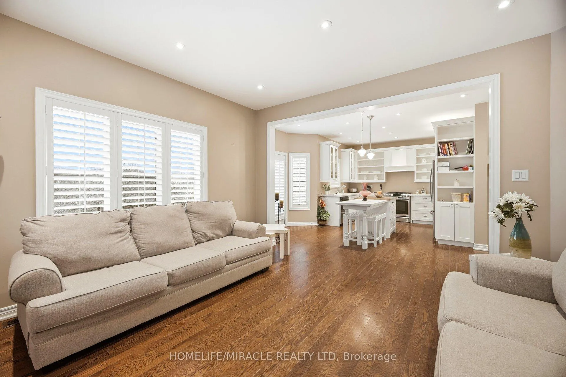 Photo 15 of 3 Galea Drive, Ajax, Central East — HOMEH