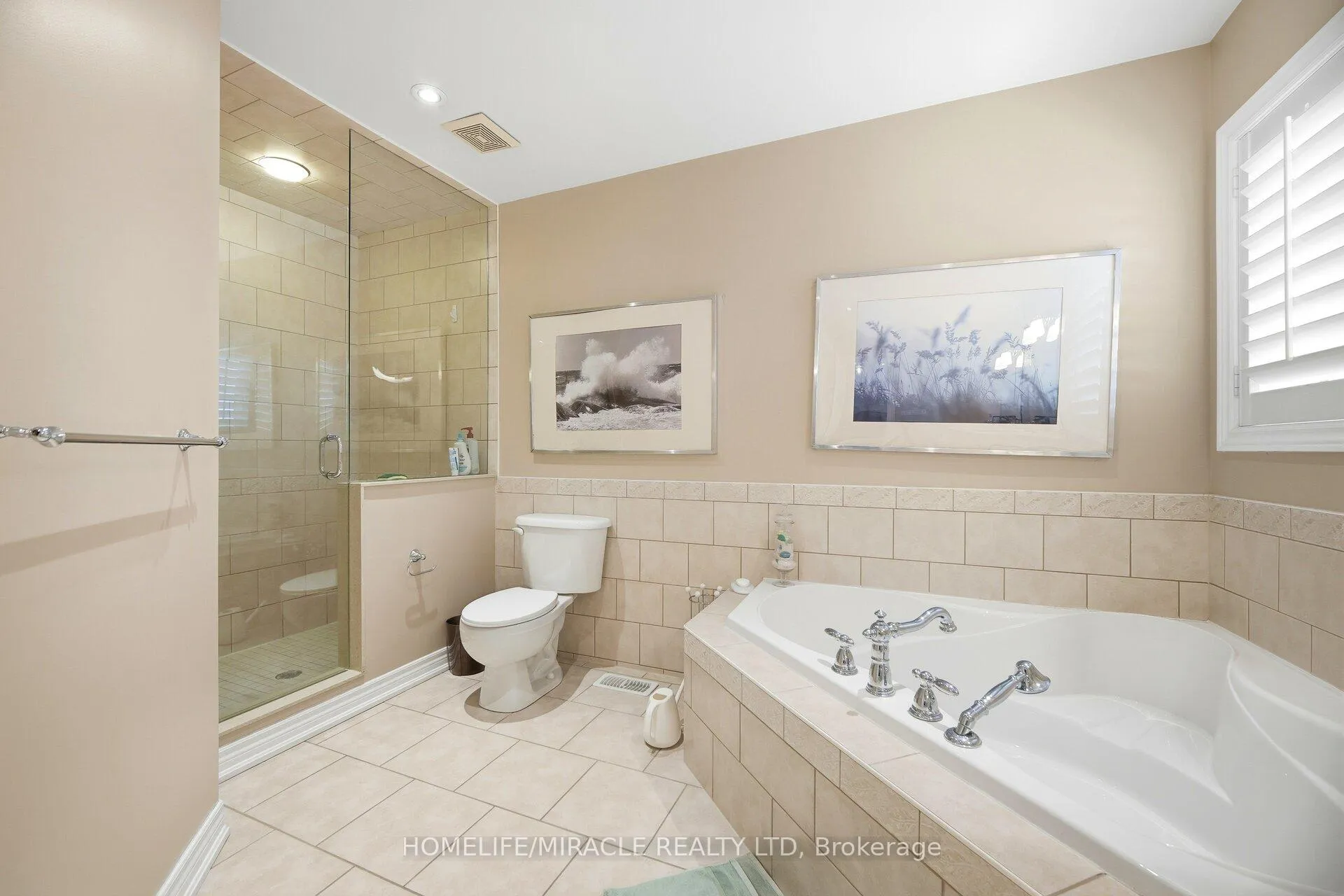 Photo 23 of 3 Galea Drive, Ajax, Central East — HOMEH