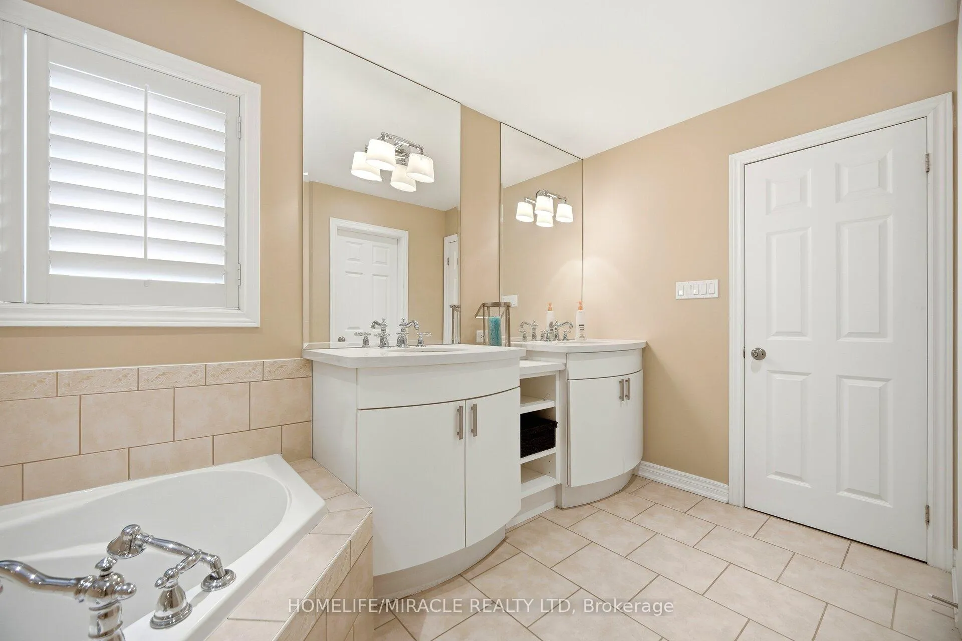 Photo 24 of 3 Galea Drive, Ajax, Central East — HOMEH