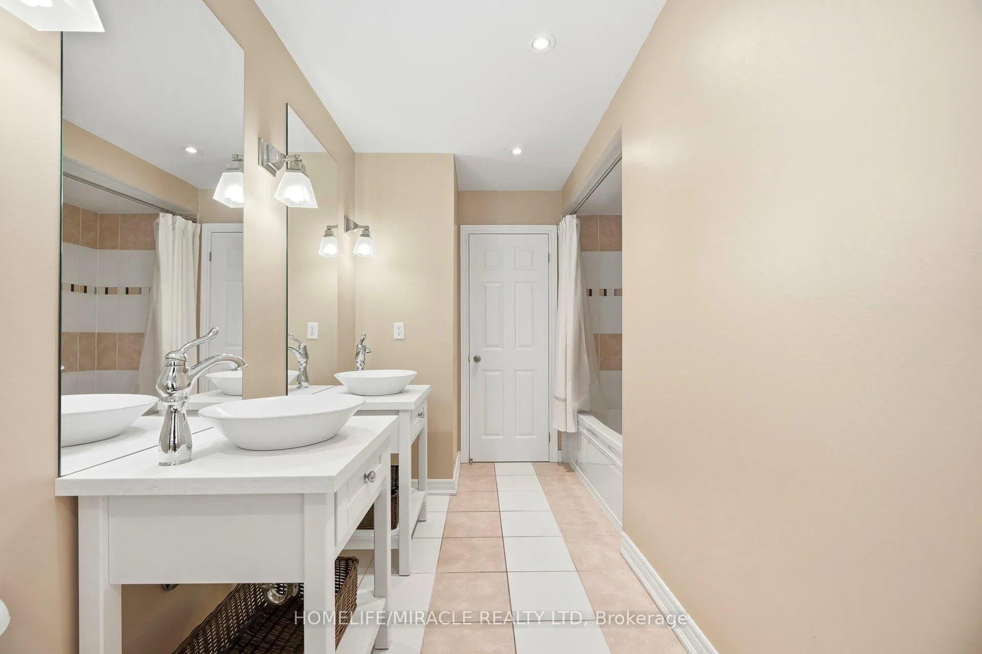 Photo 30 of 3 Galea Drive, Ajax, Central East — HOMEH