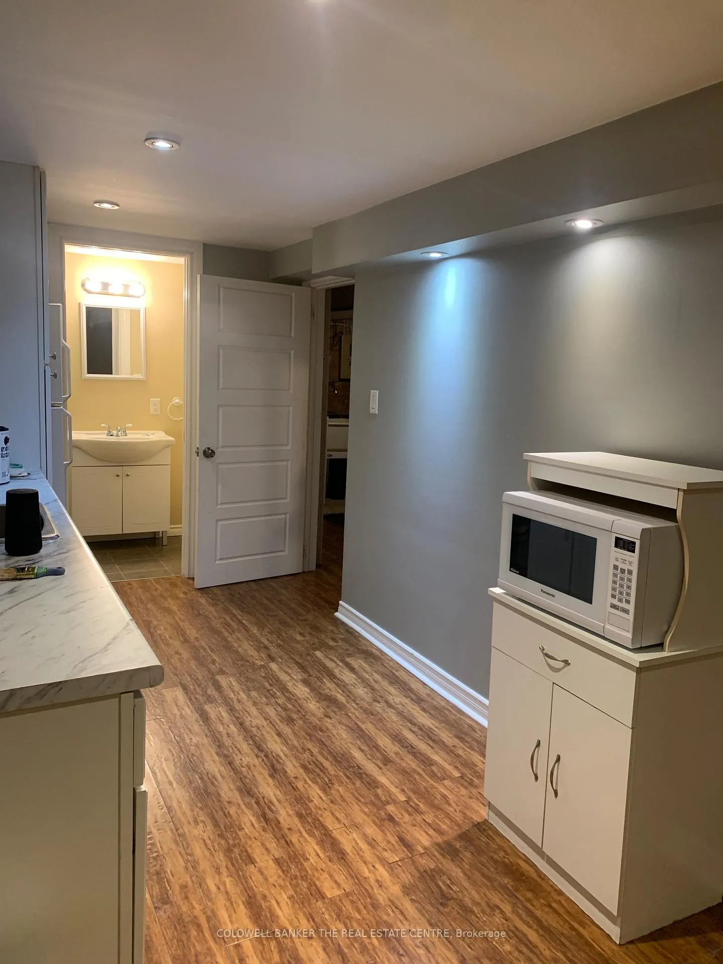 Photo 3 of Unit Lower, 12 D'ambrosio Drive, Barrie, Painswick North — HOMEH