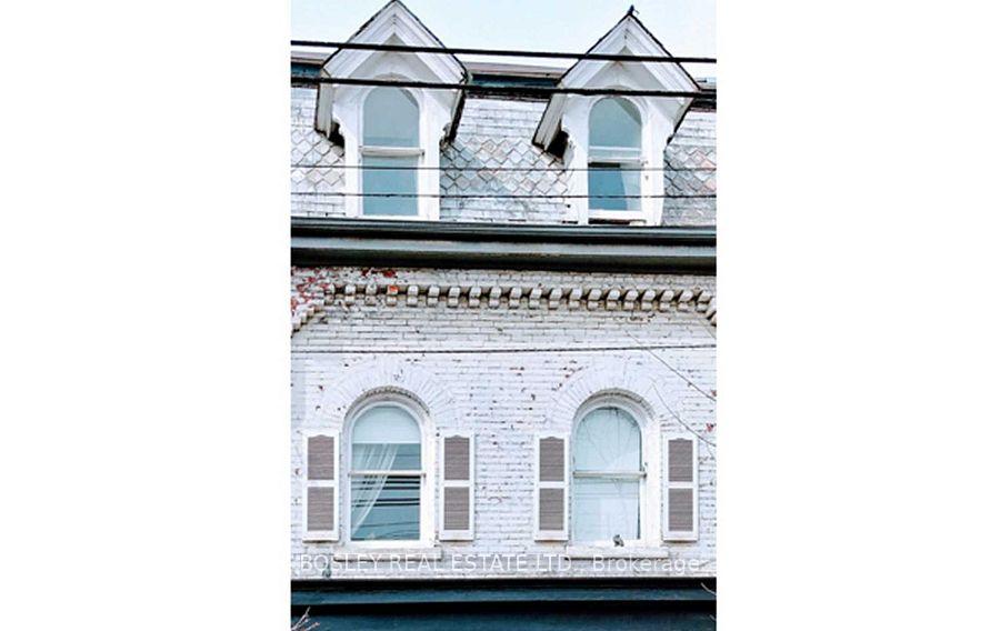 Photo 1 of Unit 3, 988 Queen Street W, Toronto, Trinity-Bellwoods — HOMEH