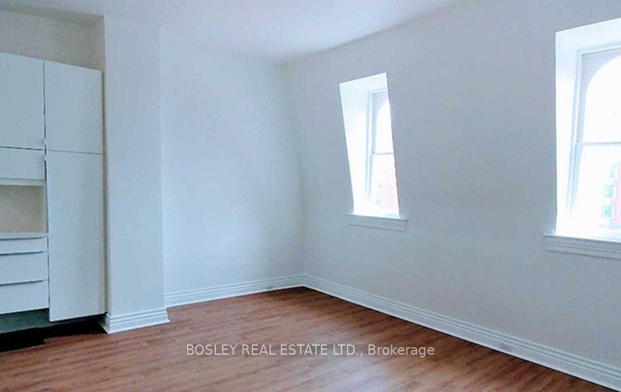 Photo 9 of Unit 3, 988 Queen Street W, Toronto, Trinity-Bellwoods — HOMEH