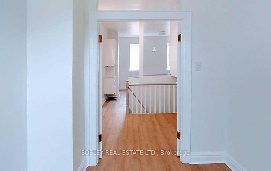 Photo 11 of Unit 3, 988 Queen Street W, Toronto, Trinity-Bellwoods — HOMEH