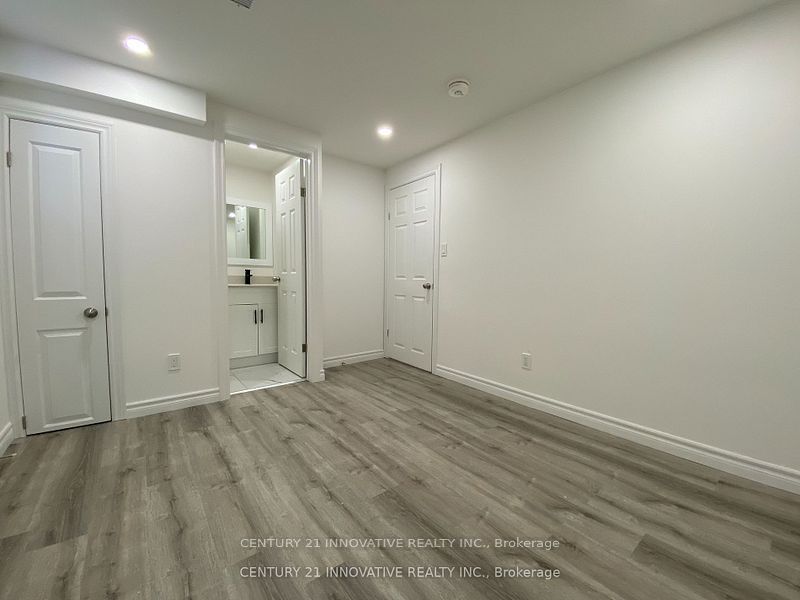 Photo 28 of Unit Bmst, 75 Lafayette Boulevard, Whitby, Williamsburg — HOMEH