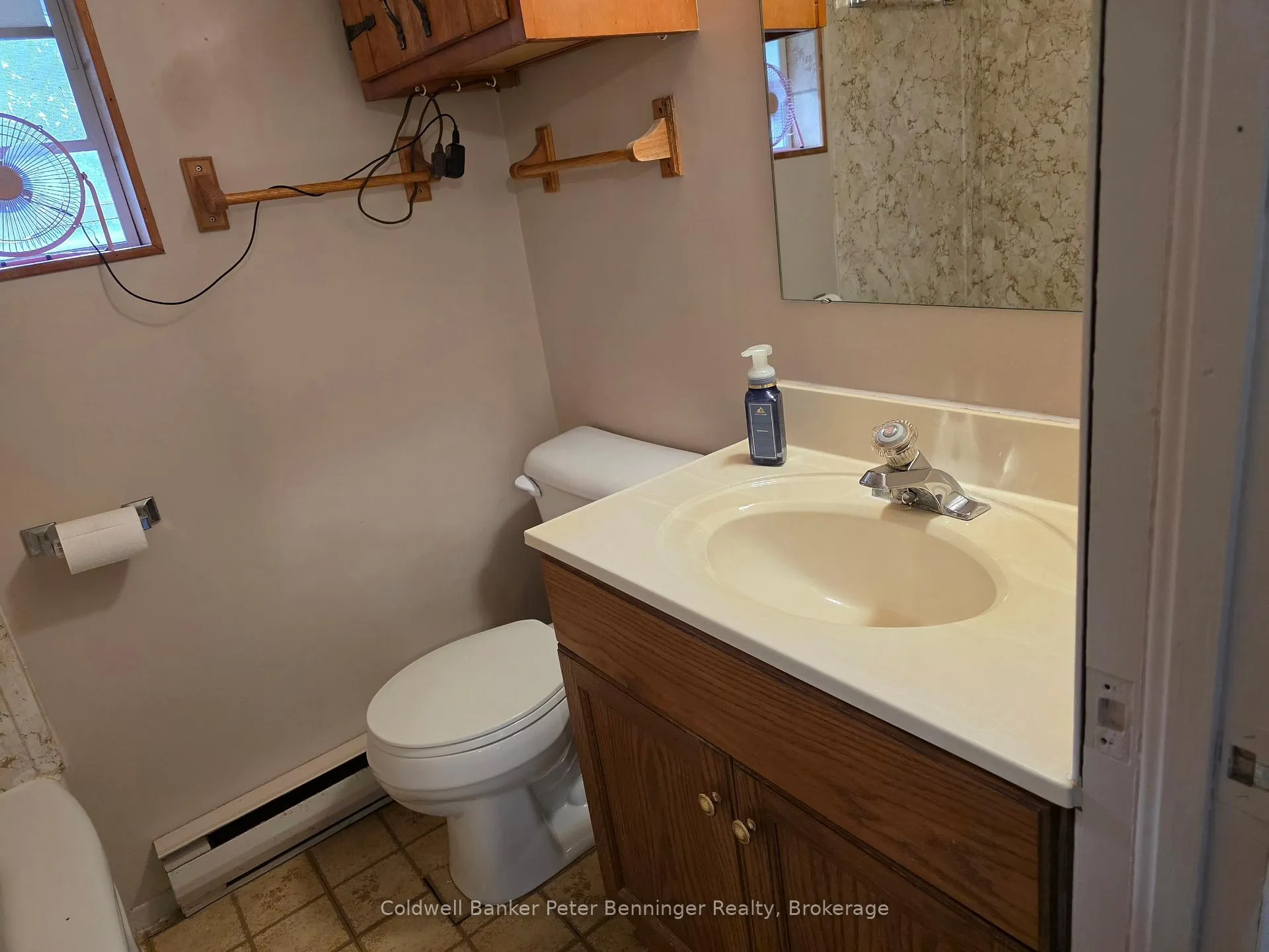 Photo 13 of 233 Queen Street S, Arran-Elderslie — HOMEH