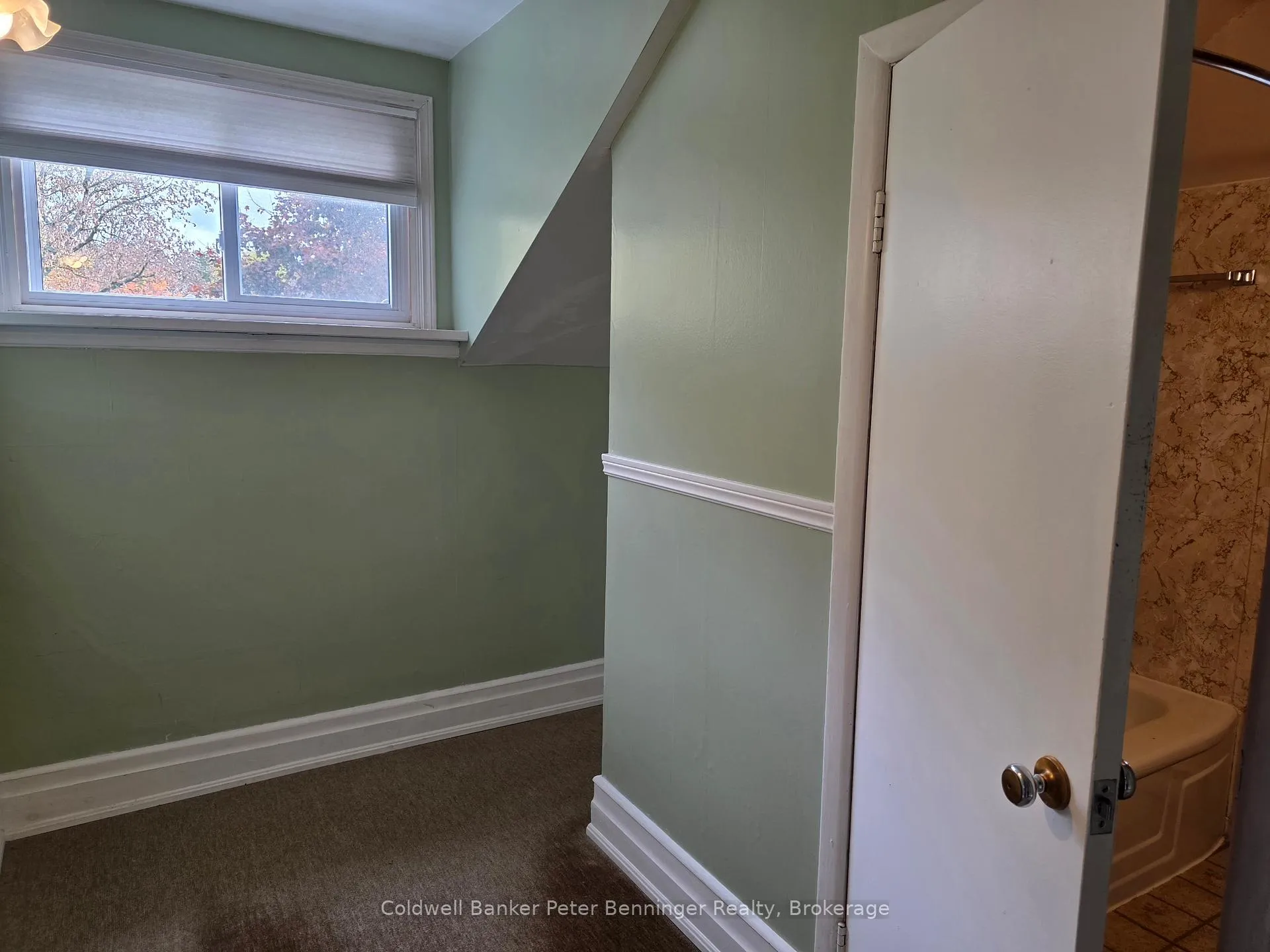 Photo 15 of 233 Queen Street S, Arran-Elderslie — HOMEH