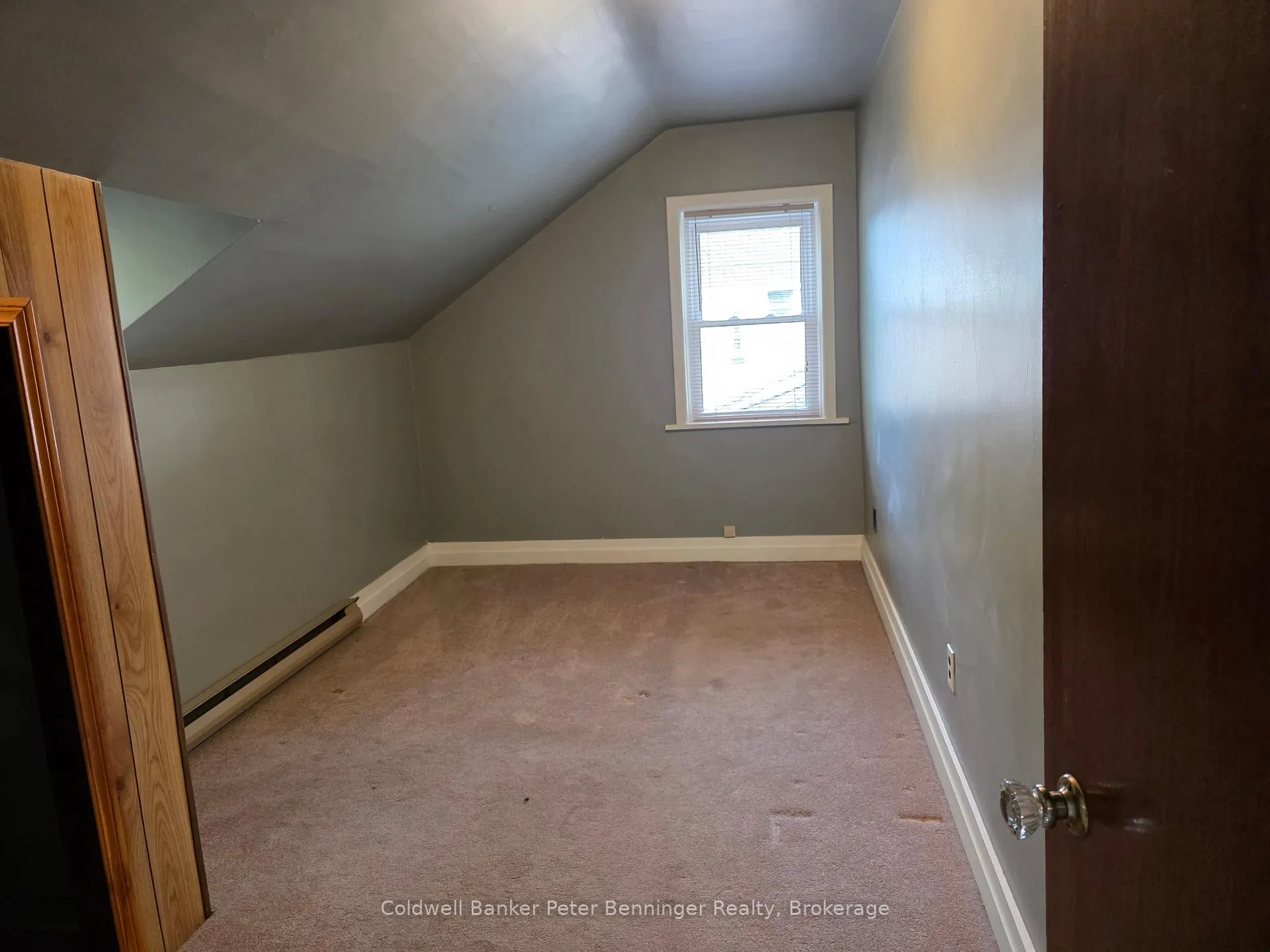 Photo 17 of 233 Queen Street S, Arran-Elderslie — HOMEH