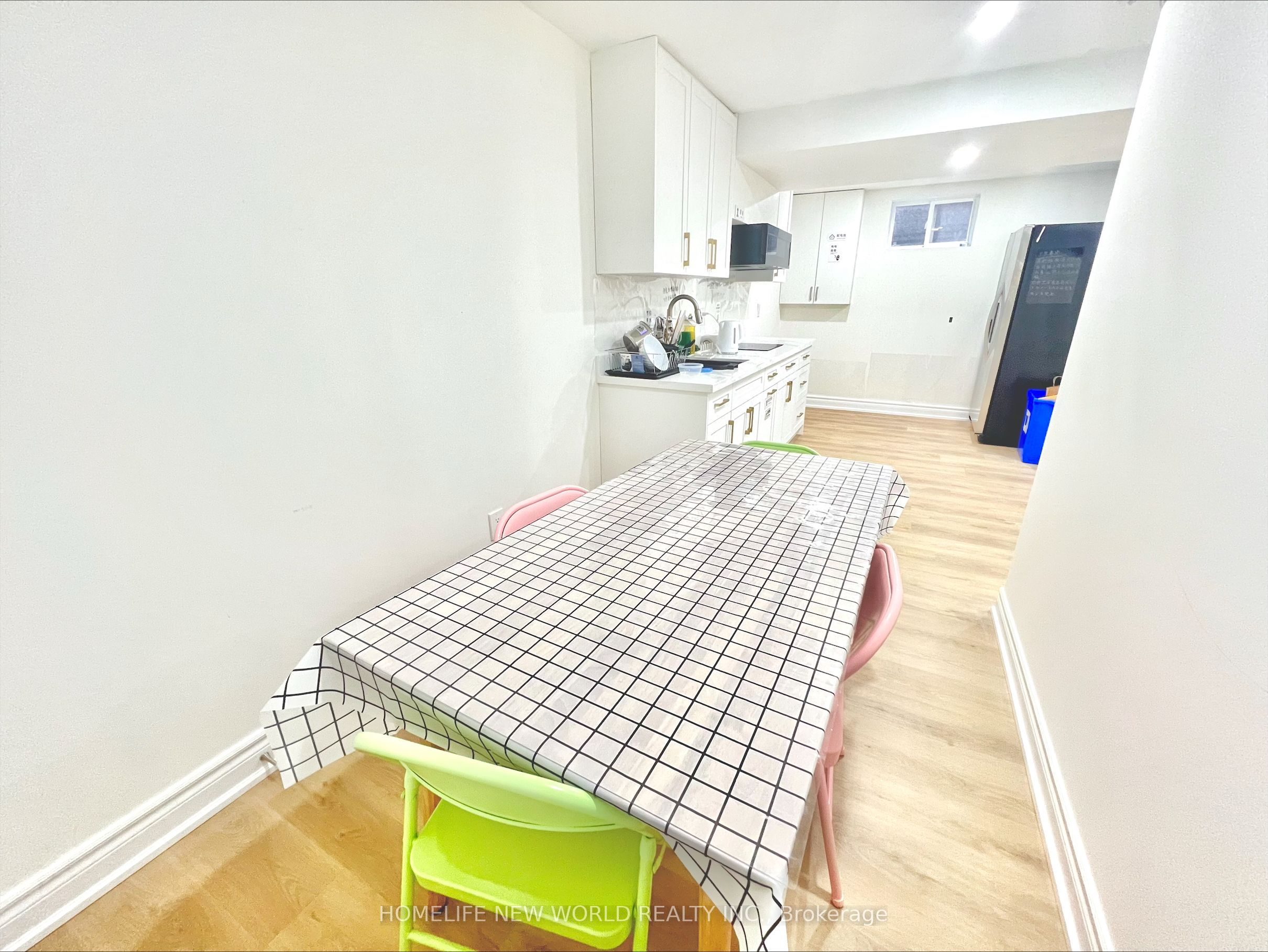 Photo 18 of 154 Weir Crescent, Scarborough, West Hill — HOMEH
