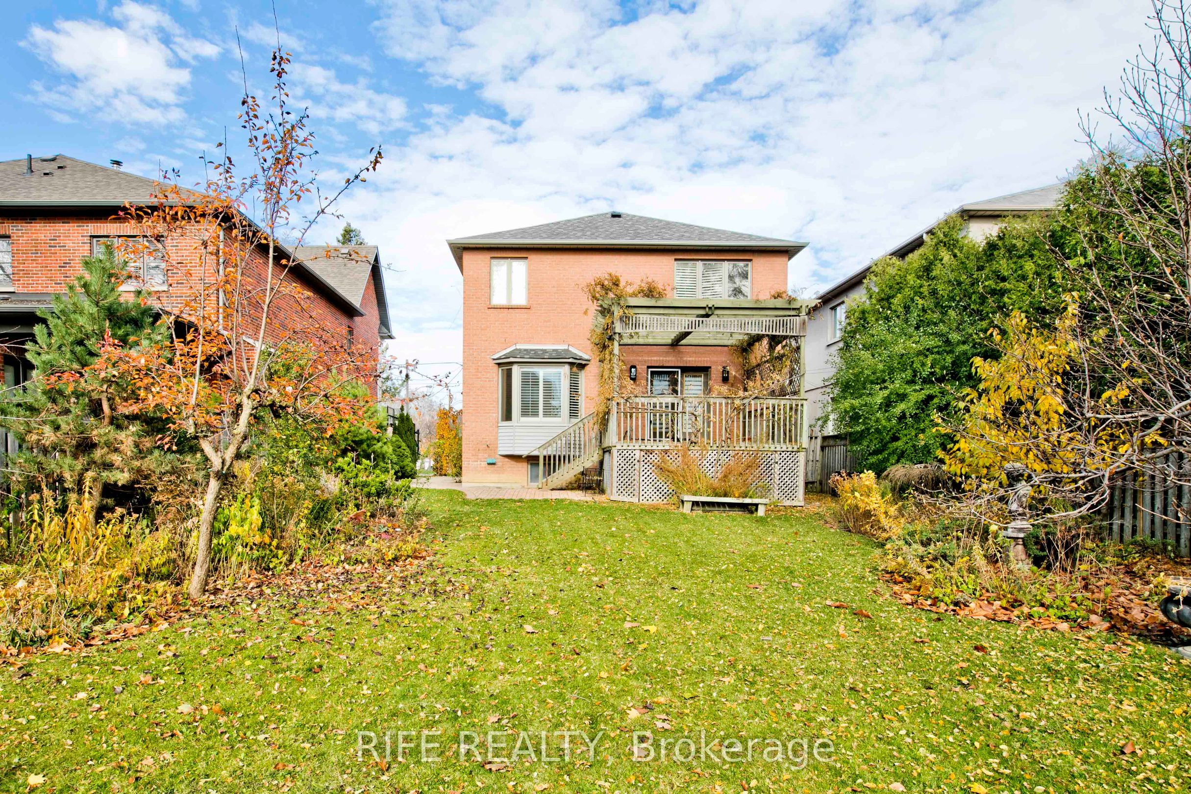 Photo 77 of 573 Old Orchard Grove, Toronto, Bedford Park-Nortown — HOMEH