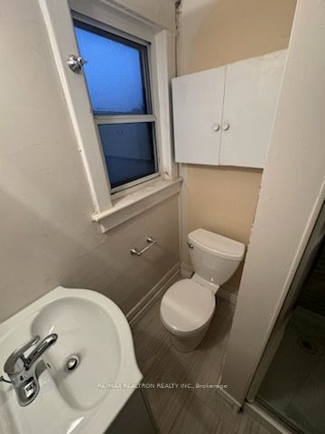 Photo 14 of Unit Apt. 4, 214 Gillard Avenue, Toronto, Greenwood-Coxwell — HOMEH